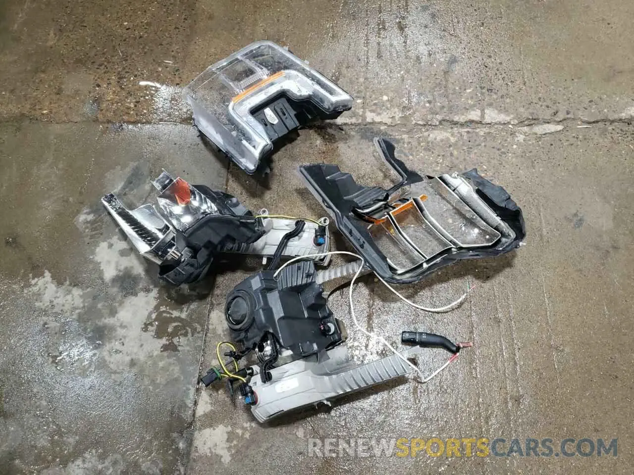 14 Photograph of a damaged car 1FTMF1CB1LKD89825 FORD All Models 2020