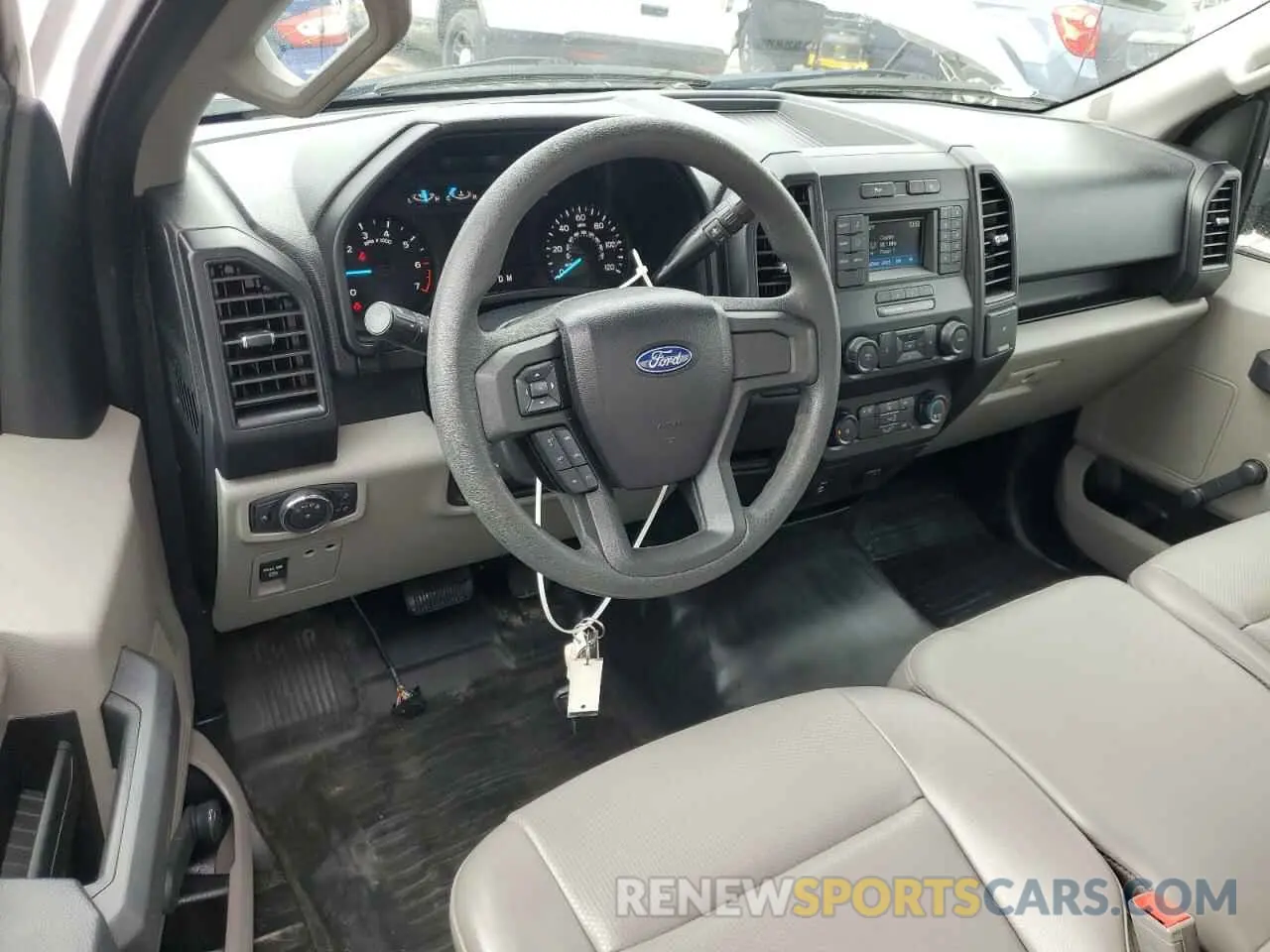8 Фотография поврежденного автомобиля 1FTMF1EP1LKE10715 FORD All Models 2020