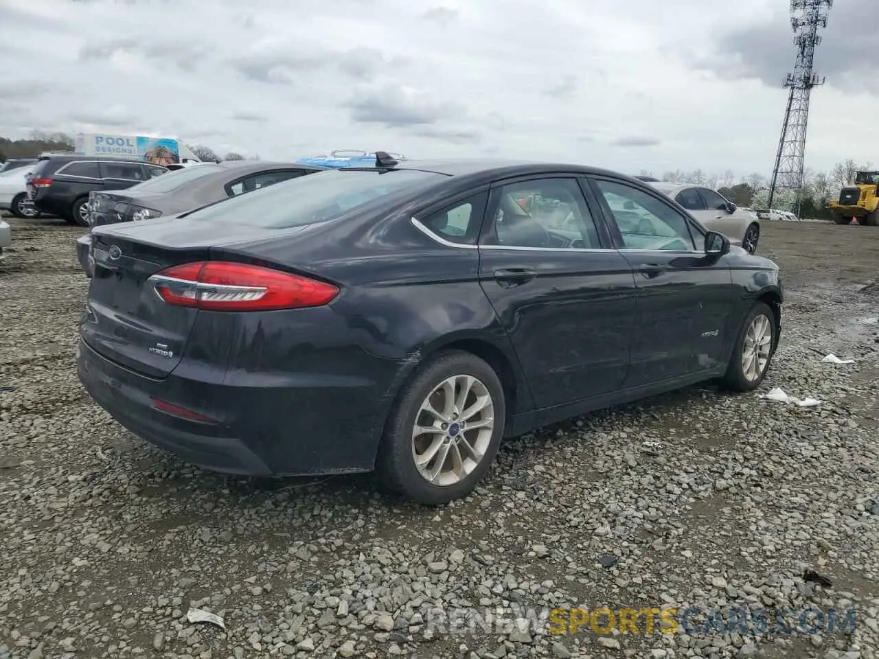 3 Фотография поврежденного автомобиля 3FA6P0LU1KR111203 FORD ALL Models 2021