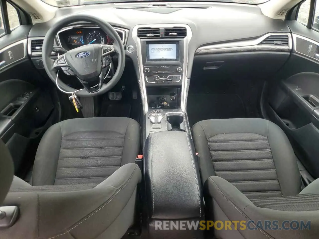 8 Фотография поврежденного автомобиля 3FA6P0LU1KR111203 FORD ALL Models 2021