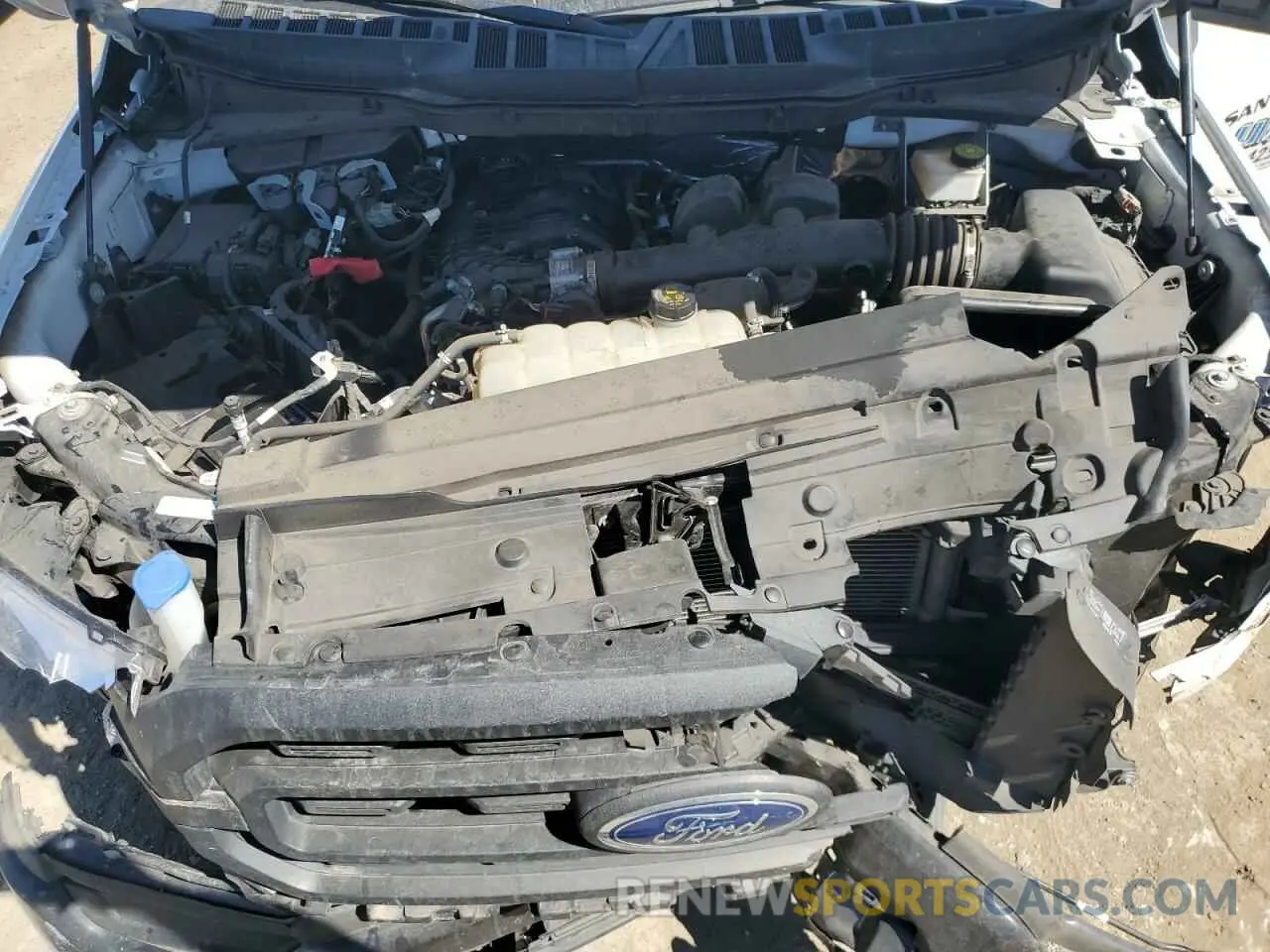 11 Photograph of a damaged car 1FTMF1CB1NKF28015 FORD All Models 2022