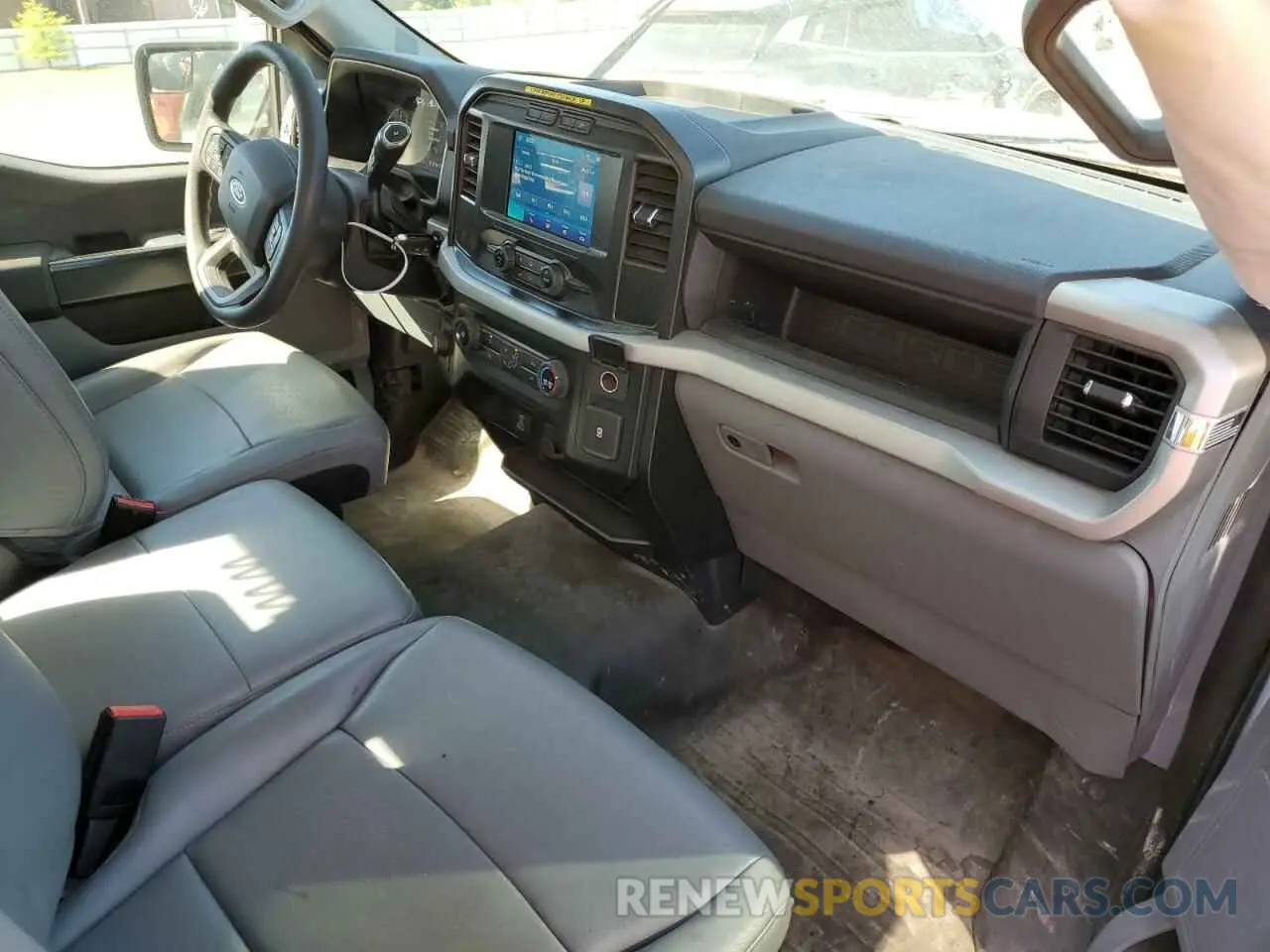 8 Фотография поврежденного автомобиля 1FTMF1CB8NKD57327 FORD All Models 2022