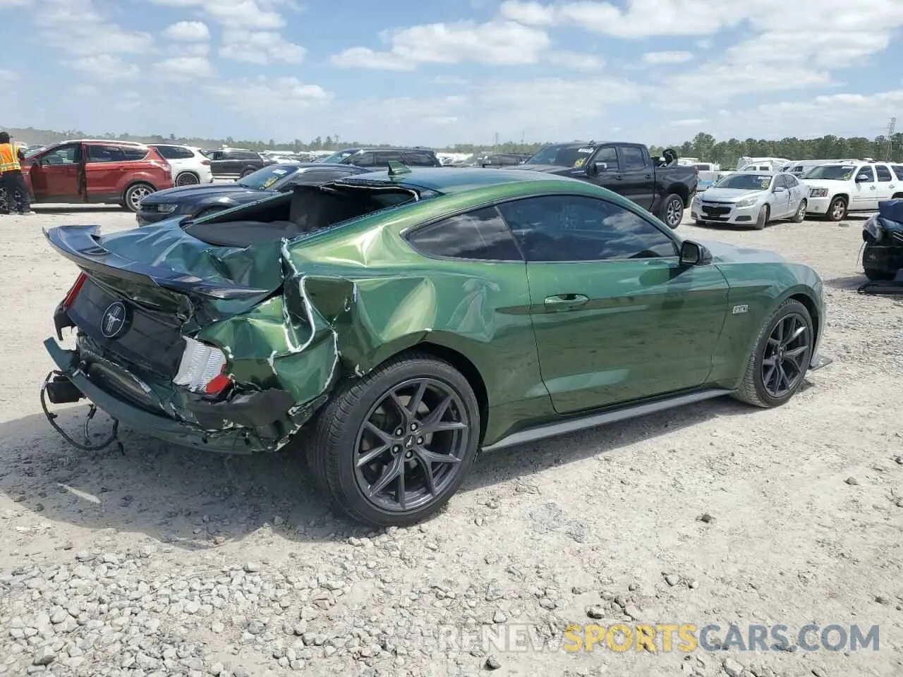 3 Фотография поврежденного автомобиля 1FA6P8TD6P5100562 FORD ALL Models 2023