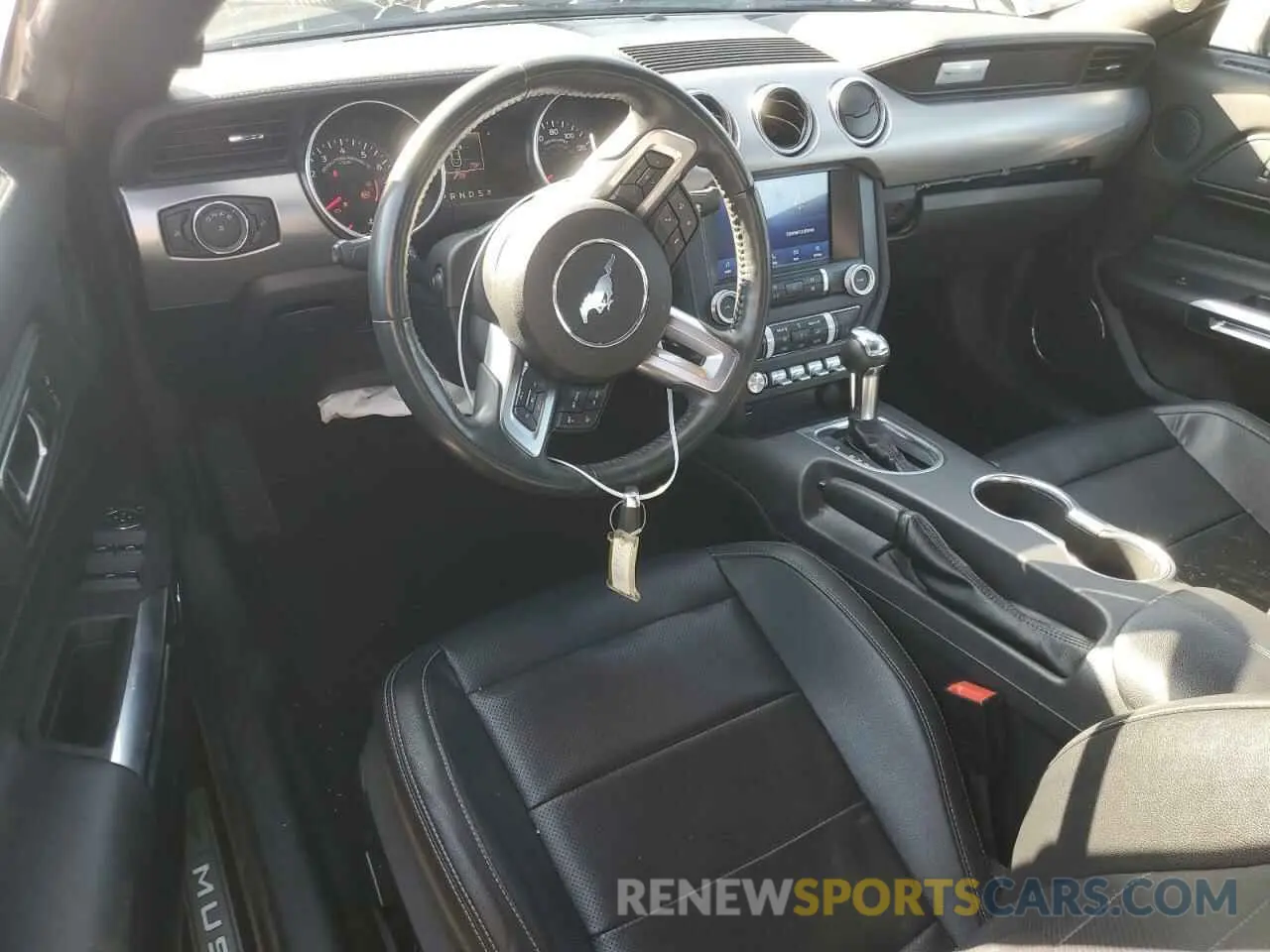 8 Фотография поврежденного автомобиля 1FATP8UH4P5110222 FORD ALL Models 2023
