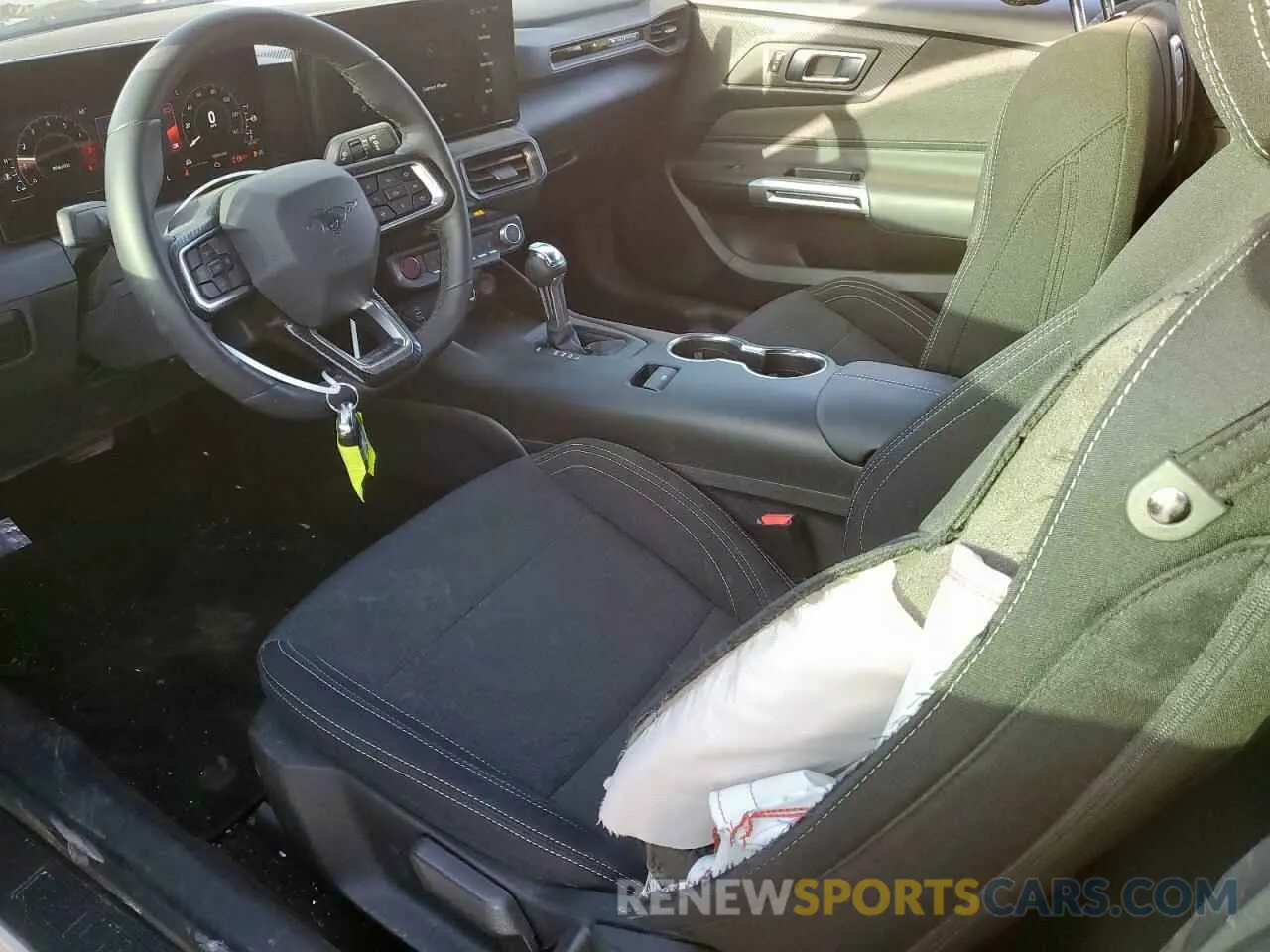 8 Фотография поврежденного автомобиля 1FA6P8TH3R5143245 FORD ALL Models 2024