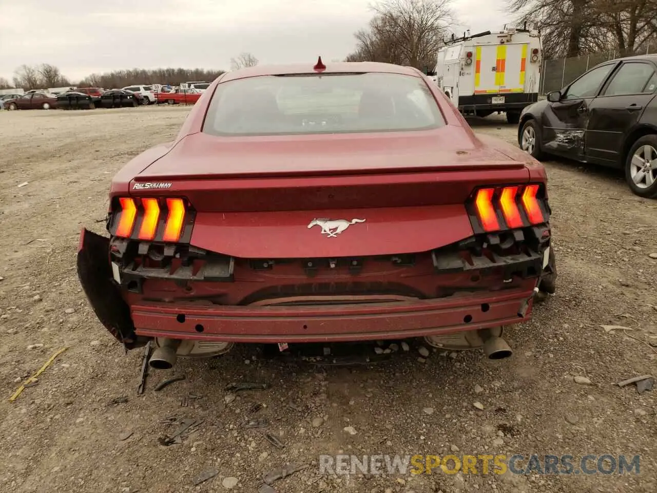 6 Фотография поврежденного автомобиля 1FA6P8TH8R5108376 FORD ALL Models 2024
