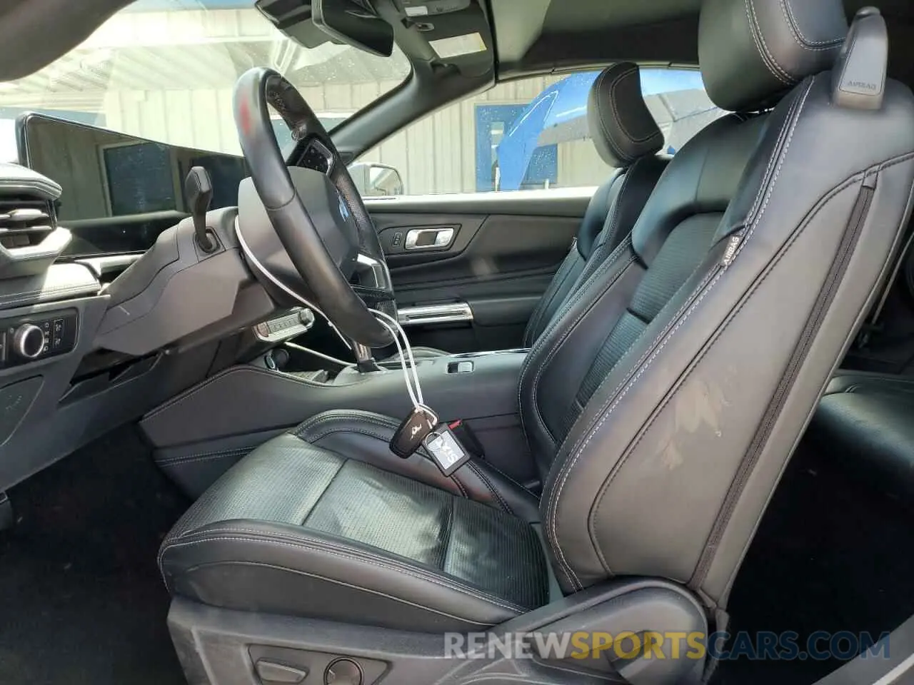 7 Фотография поврежденного автомобиля 1FAGP8UH1R5132733 FORD ALL Models 2024