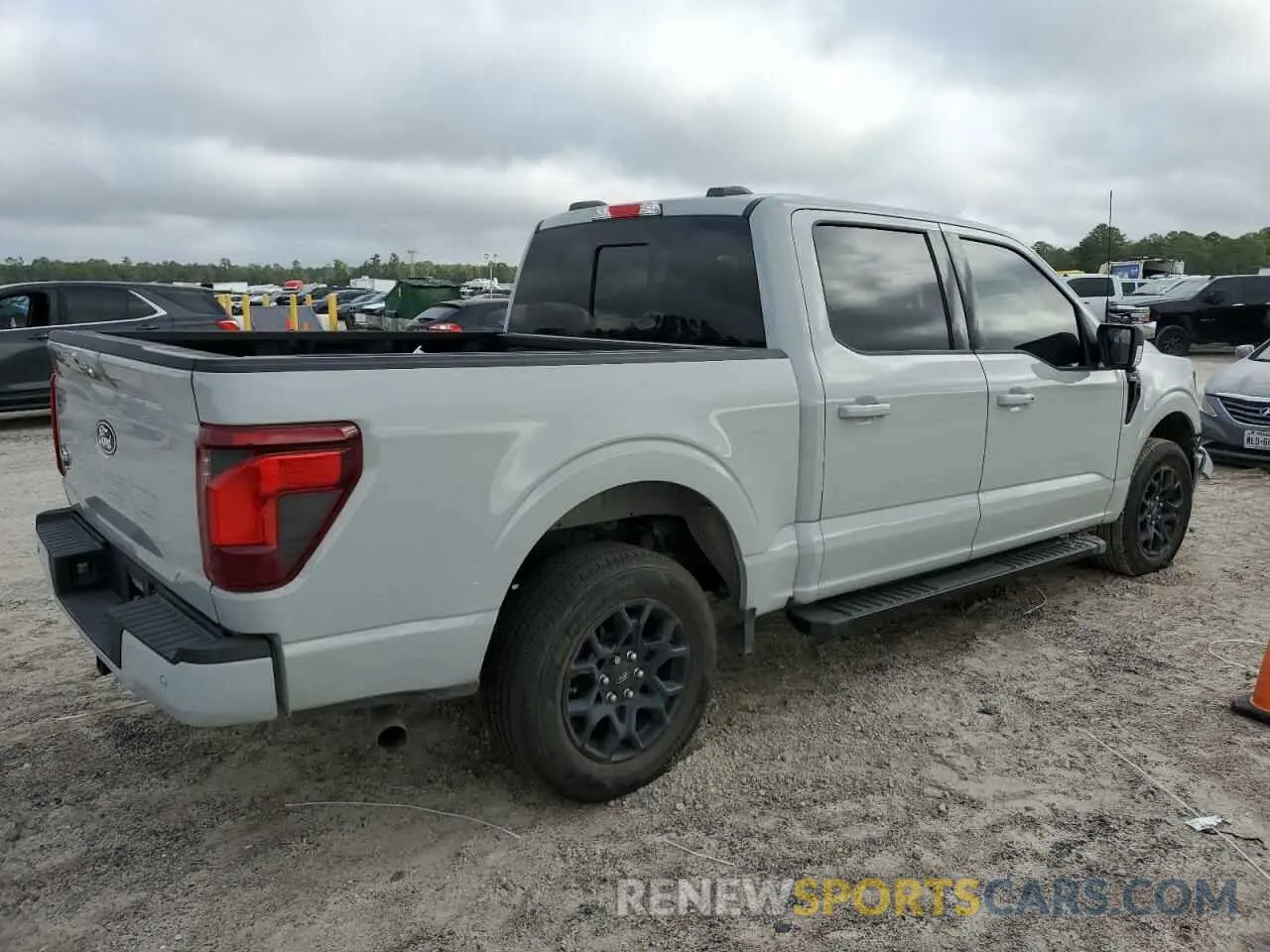 3 Фотография поврежденного автомобиля 1FTEW3K54RKD68584 FORD All Models 2024