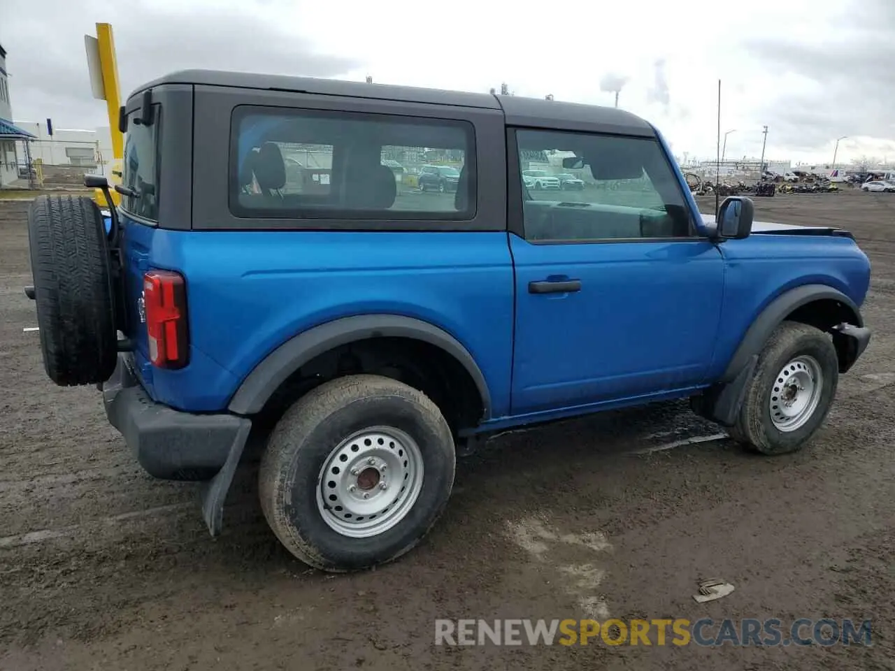 3 Photograph of a damaged car 1FMDE5AH5MLA75684 FORD BRONCO 2021