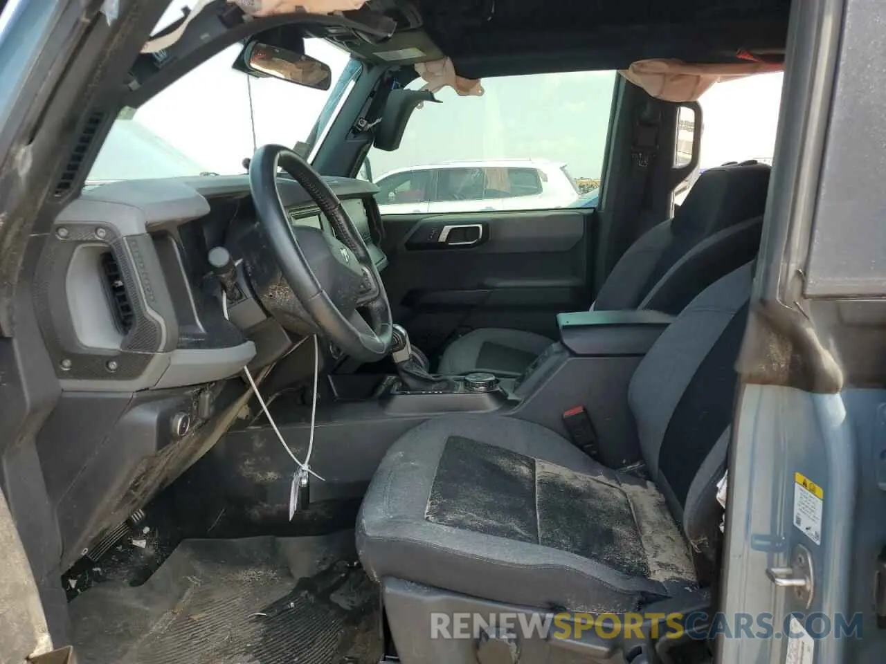 7 Photograph of a damaged car 1FMDE5BH2MLA83983 FORD BRONCO 2021