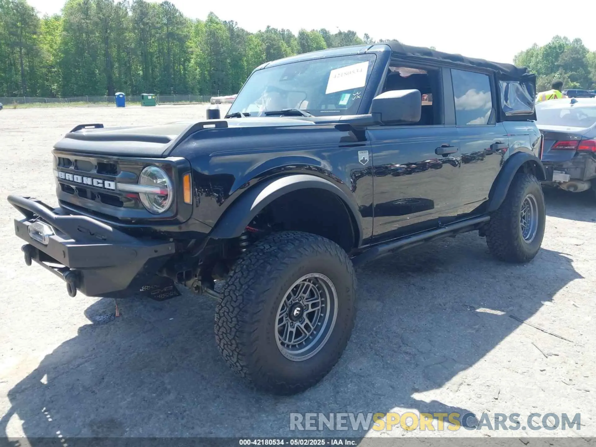 2 Photograph of a damaged car 1FMDE5BH2MLB03794 FORD BRONCO 2021