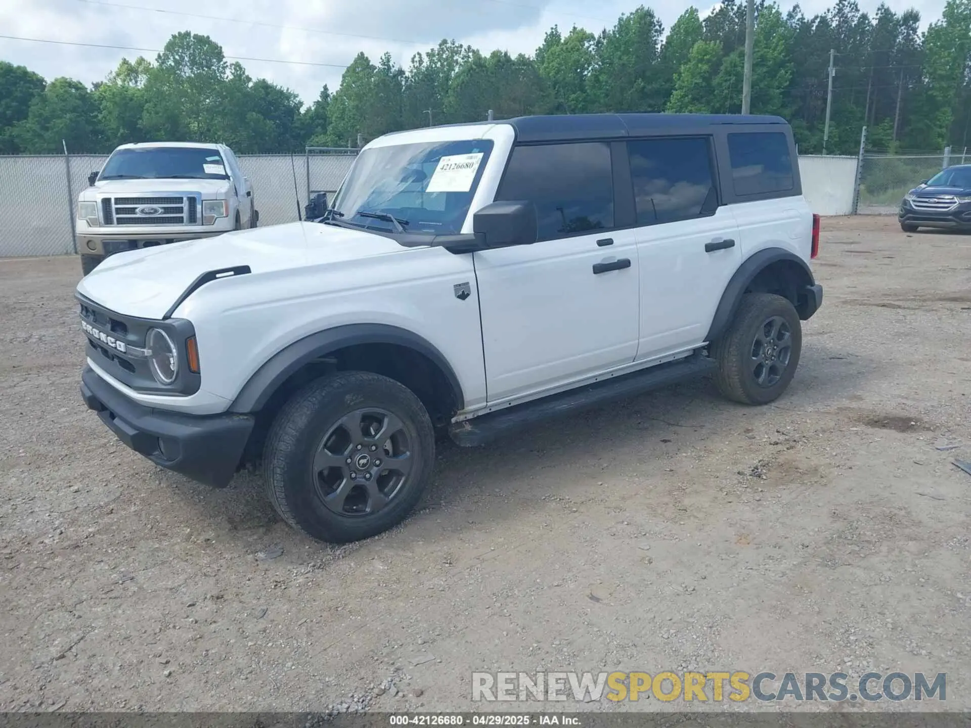 2 Photograph of a damaged car 1FMDE5BH6MLA80102 FORD BRONCO 2021