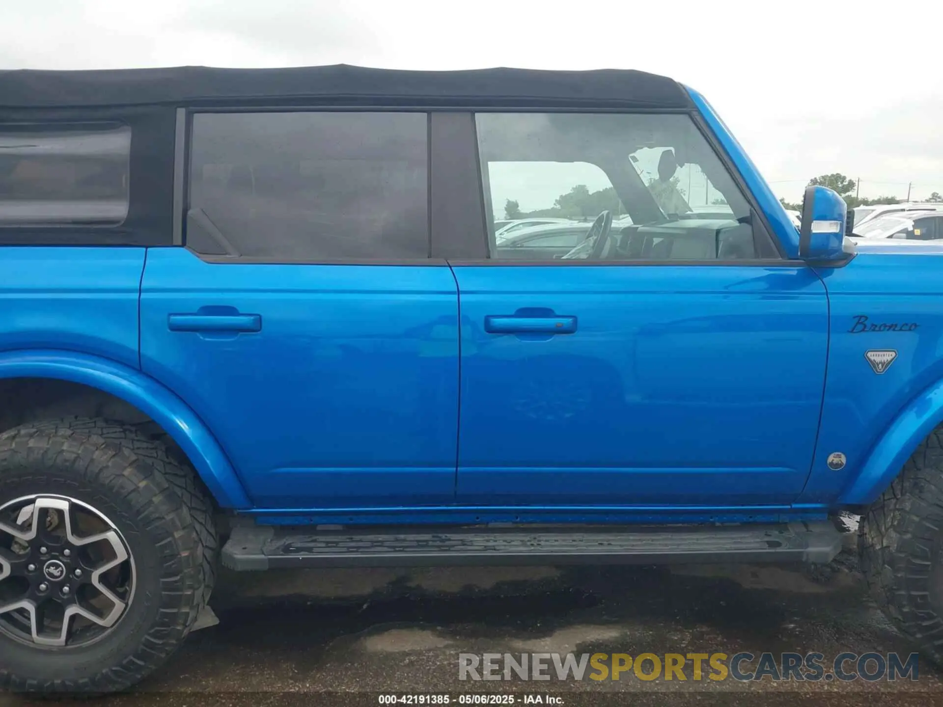 13 Photograph of a damaged car 1FMDE5BH9MLA71524 FORD BRONCO 2021