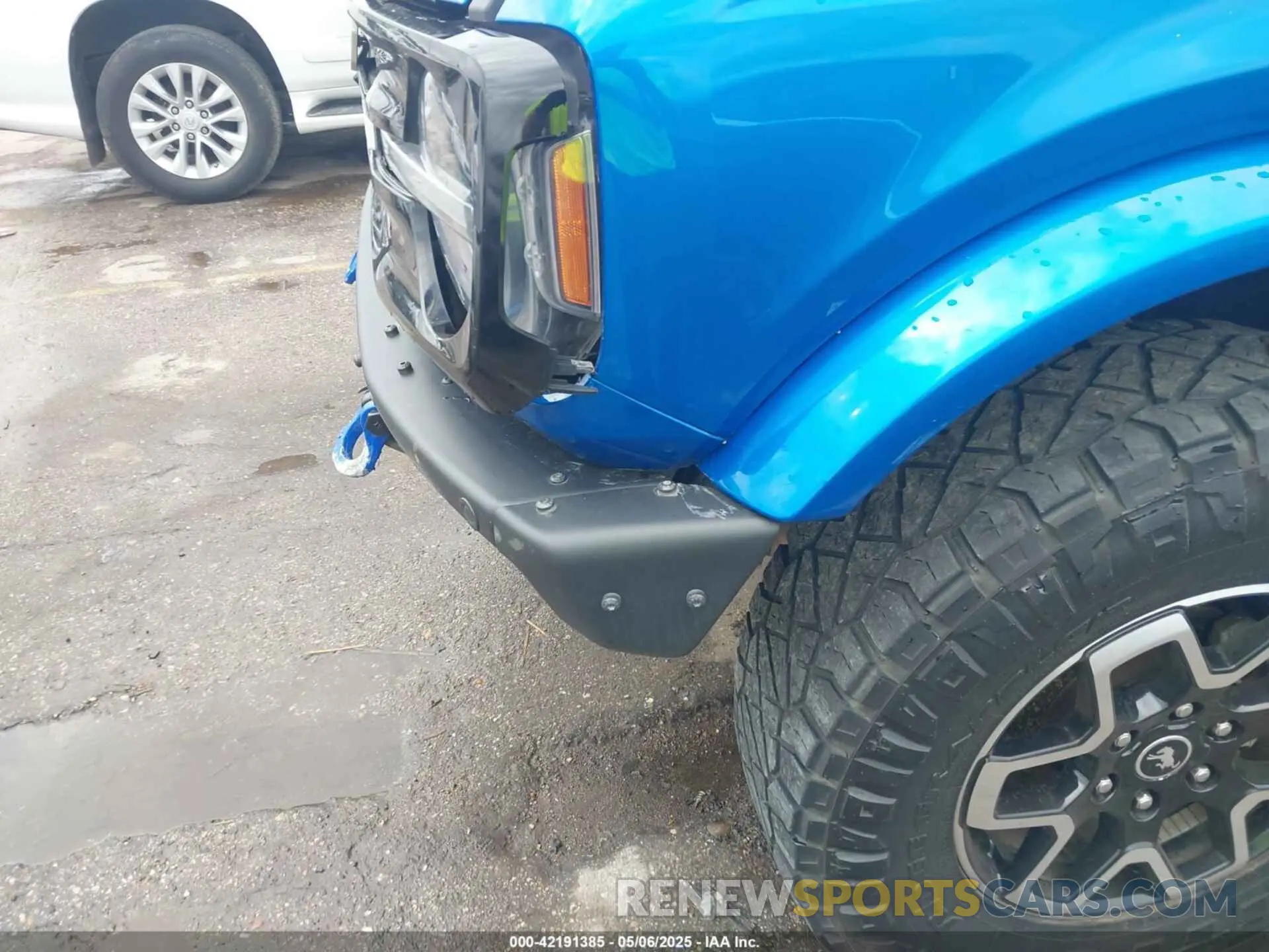 6 Photograph of a damaged car 1FMDE5BH9MLA71524 FORD BRONCO 2021