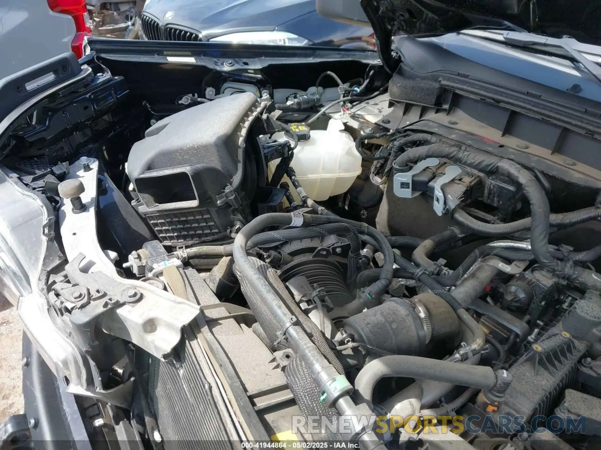 12 Photograph of a damaged car 1FMDE5CHXMLA64063 FORD BRONCO 2021