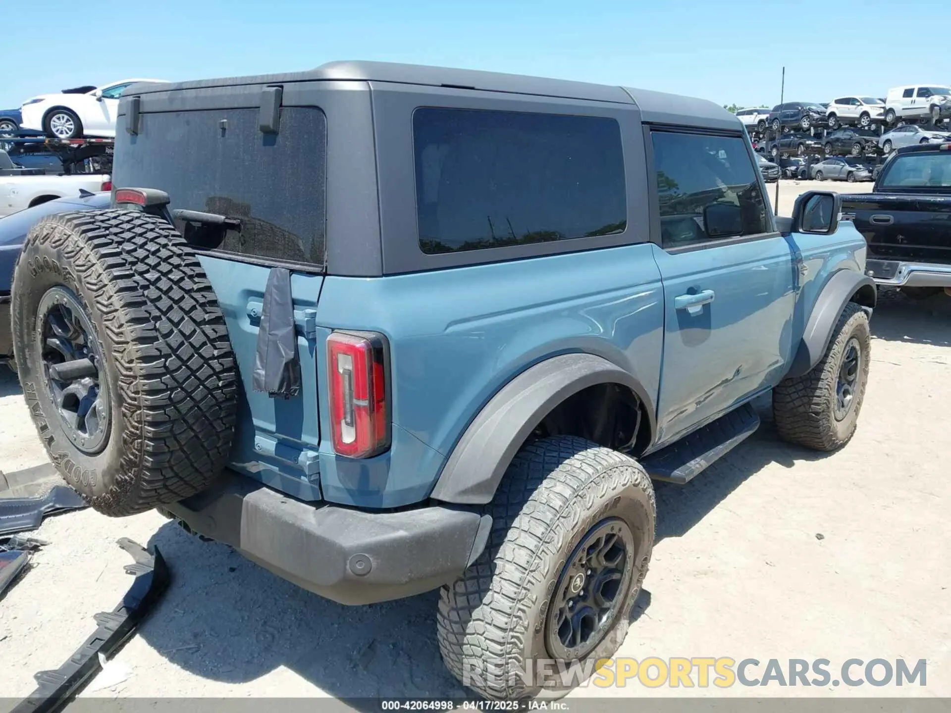 4 Фотография поврежденного автомобиля 1FMDE5CP5MLA98340 FORD BRONCO 2021