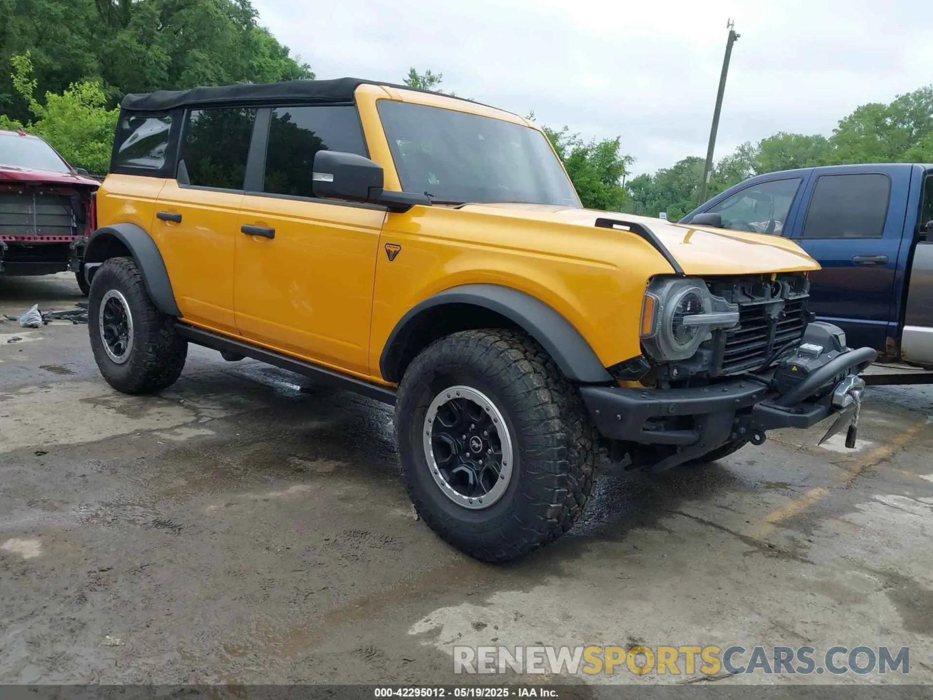 1 Photograph of a damaged car 1FMEE5DH3MLA61525 FORD BRONCO 2021