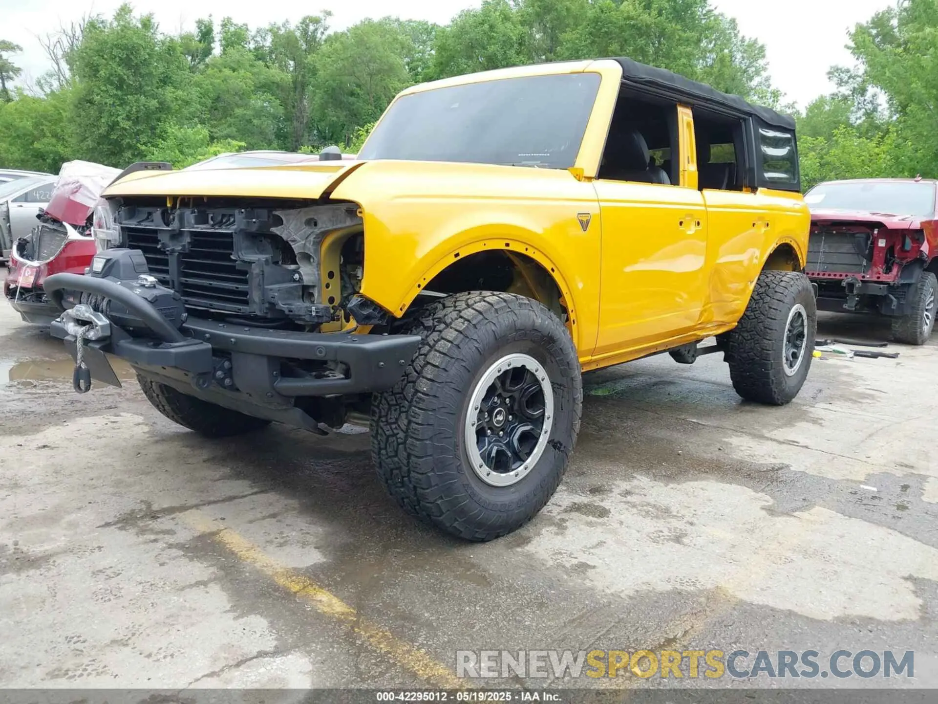 2 Photograph of a damaged car 1FMEE5DH3MLA61525 FORD BRONCO 2021