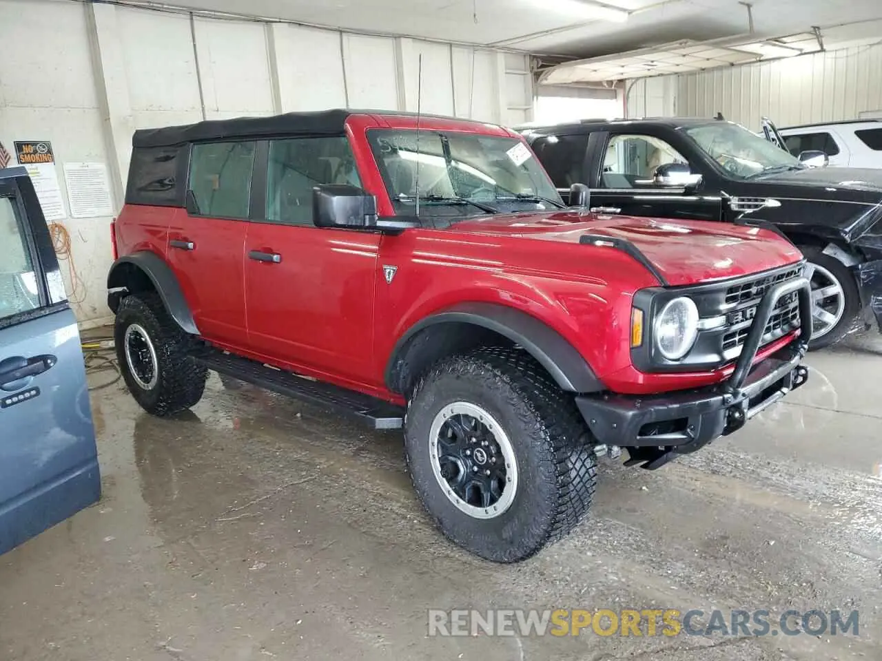 4 Photograph of a damaged car 1FMEE5DP8MLA72186 FORD BRONCO 2021