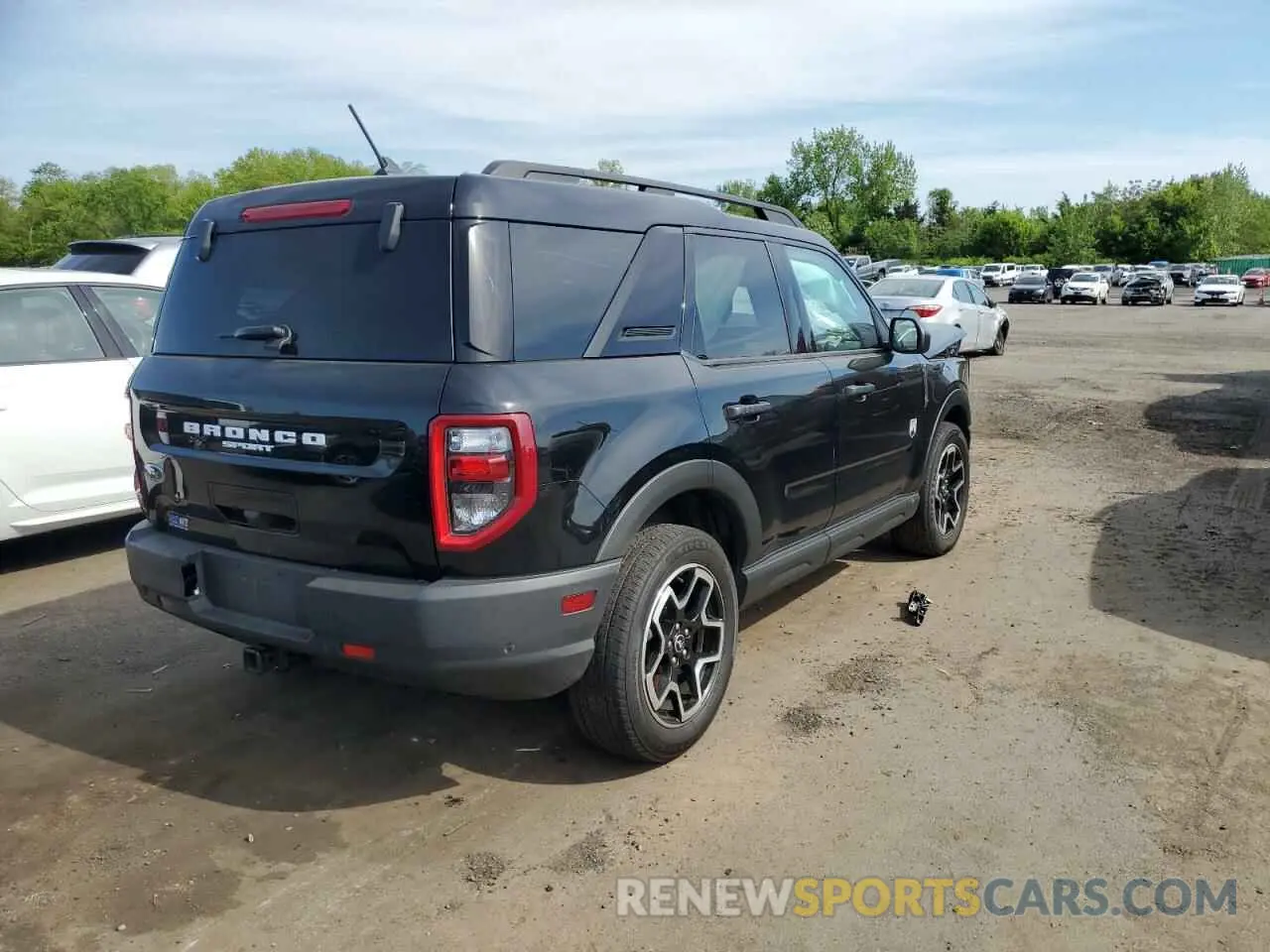 3 Photograph of a damaged car 3FMCR9B64MRA52841 FORD BRONCO 2021