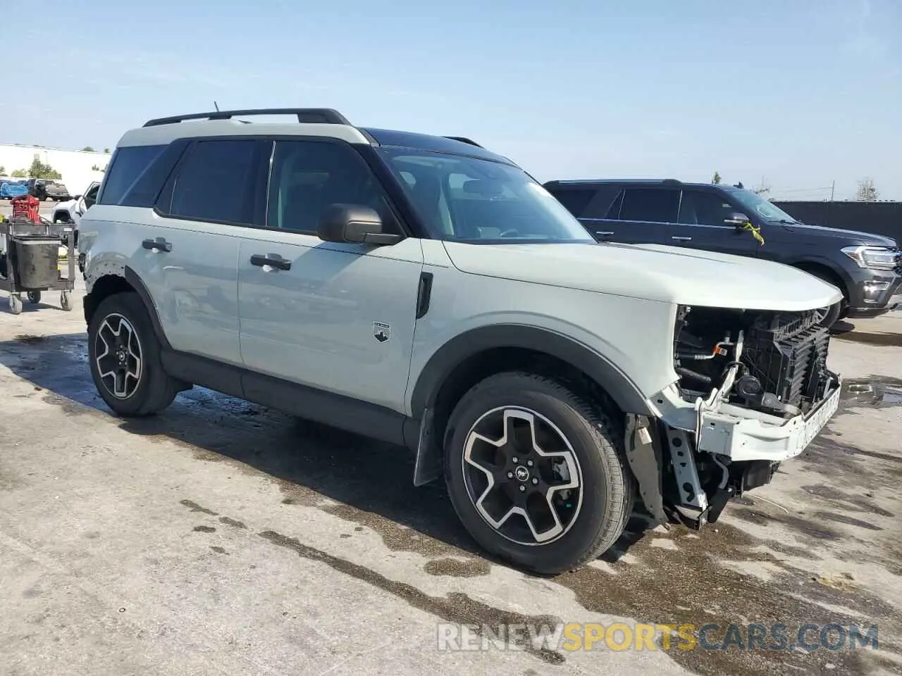4 Photograph of a damaged car 3FMCR9B65MRB29362 FORD BRONCO 2021