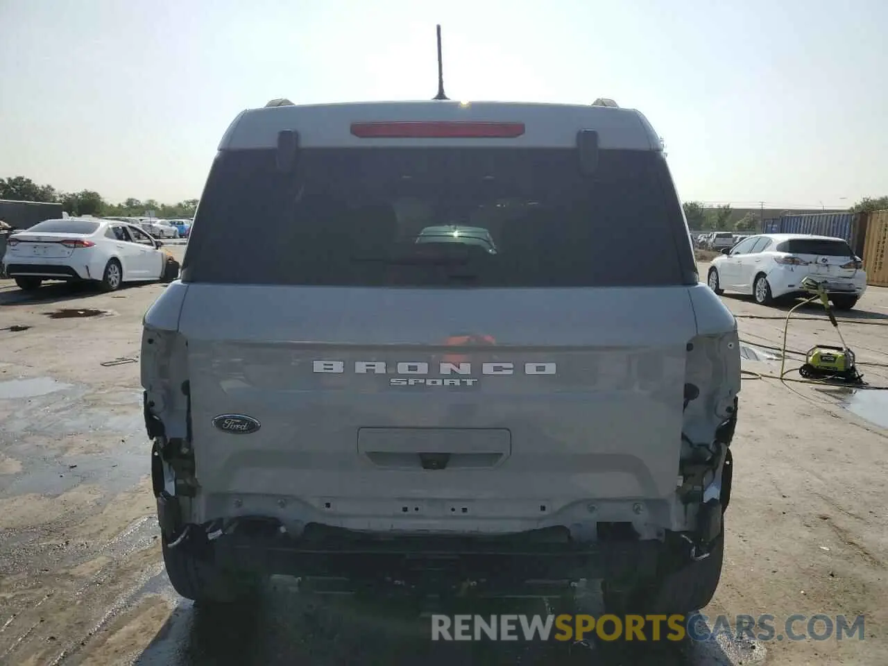 6 Photograph of a damaged car 3FMCR9B65MRB29362 FORD BRONCO 2021