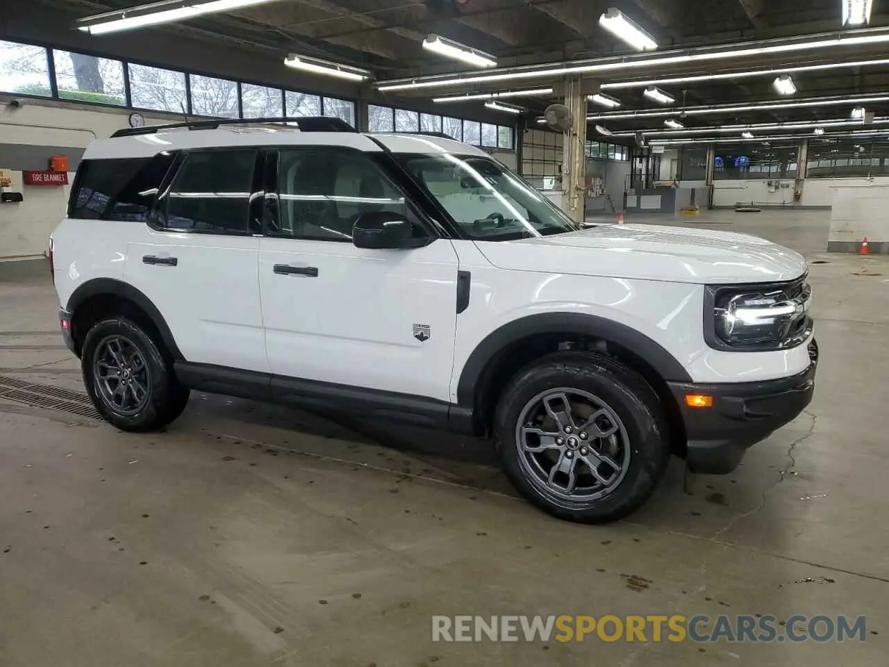 4 Photograph of a damaged car 3FMCR9B68MRA60005 FORD BRONCO 2021