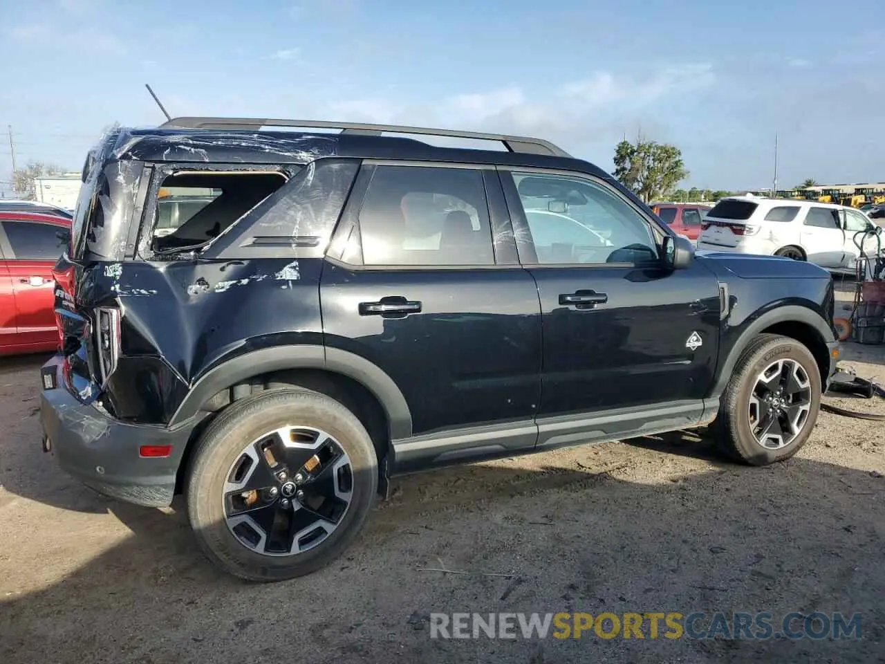 3 Photograph of a damaged car 3FMCR9C62MRA81835 FORD BRONCO 2021