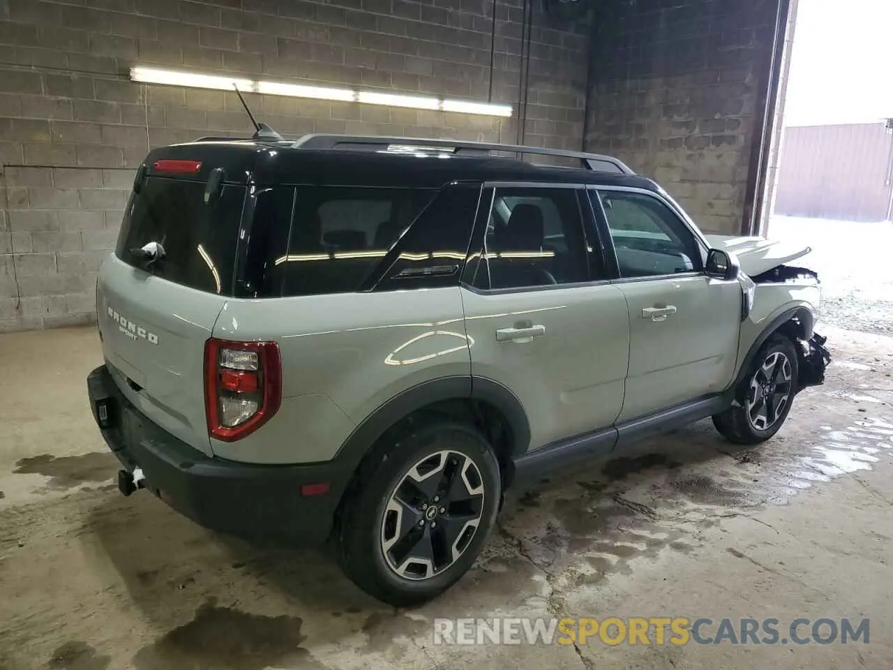 3 Photograph of a damaged car 3FMCR9C69MRA29716 FORD BRONCO 2021
