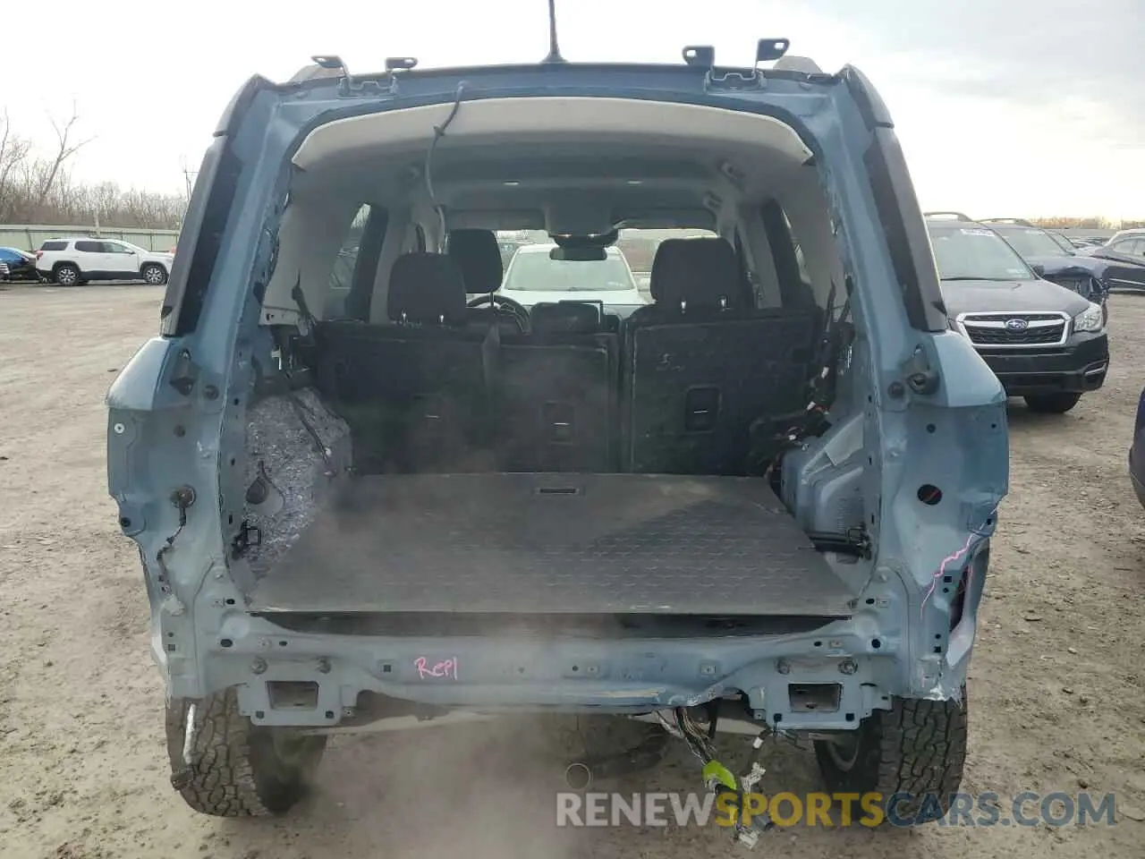 6 Photograph of a damaged car 3FMCR9D91MRB06300 FORD BRONCO 2021