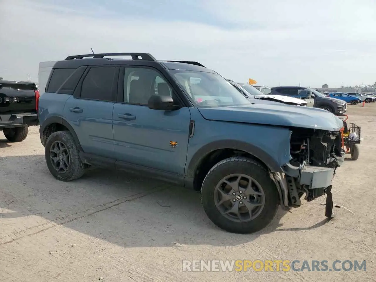 4 Photograph of a damaged car 3FMCR9D93MRA04075 FORD BRONCO 2021