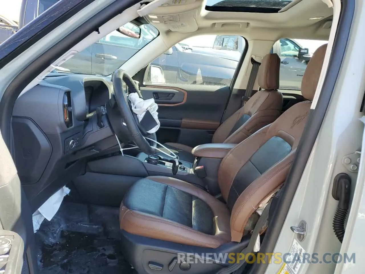 7 Photograph of a damaged car 3FMCR9D94MRA87340 FORD BRONCO 2021