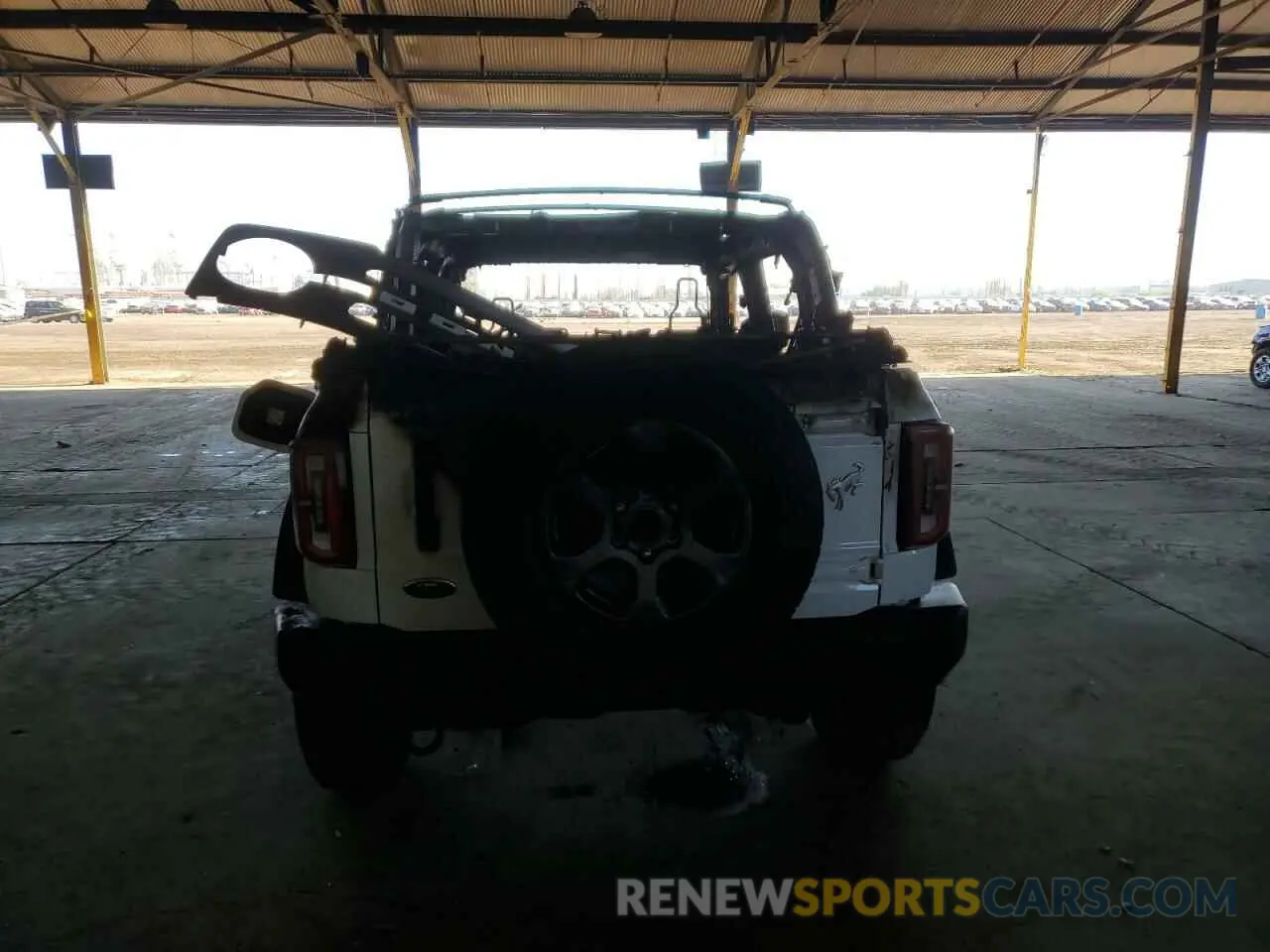 6 Фотография поврежденного автомобиля 1FMDE5BH0NLB85266 FORD BRONCO 2022