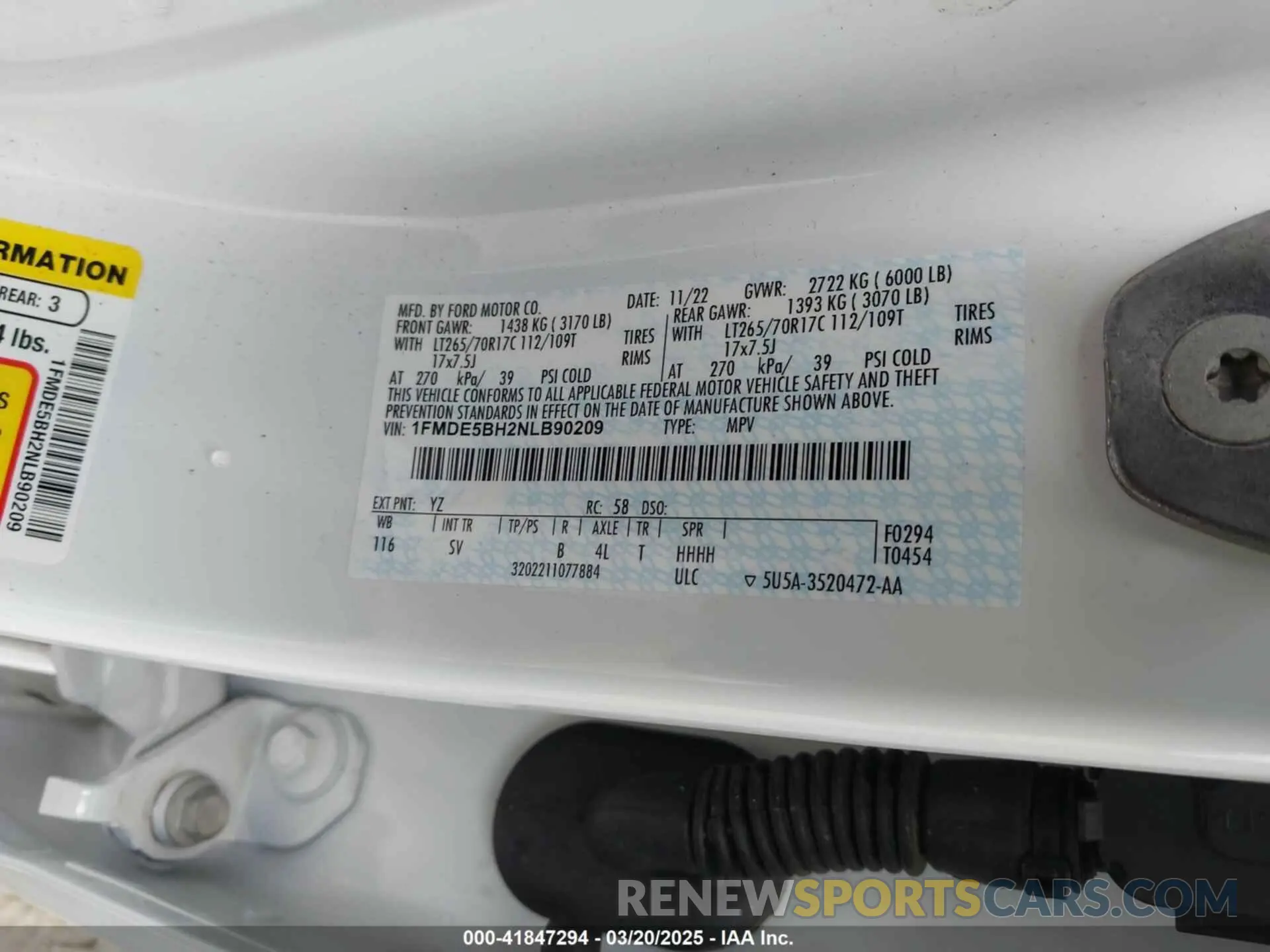 9 Photograph of a damaged car 1FMDE5BH2NLB90209 FORD BRONCO 2022