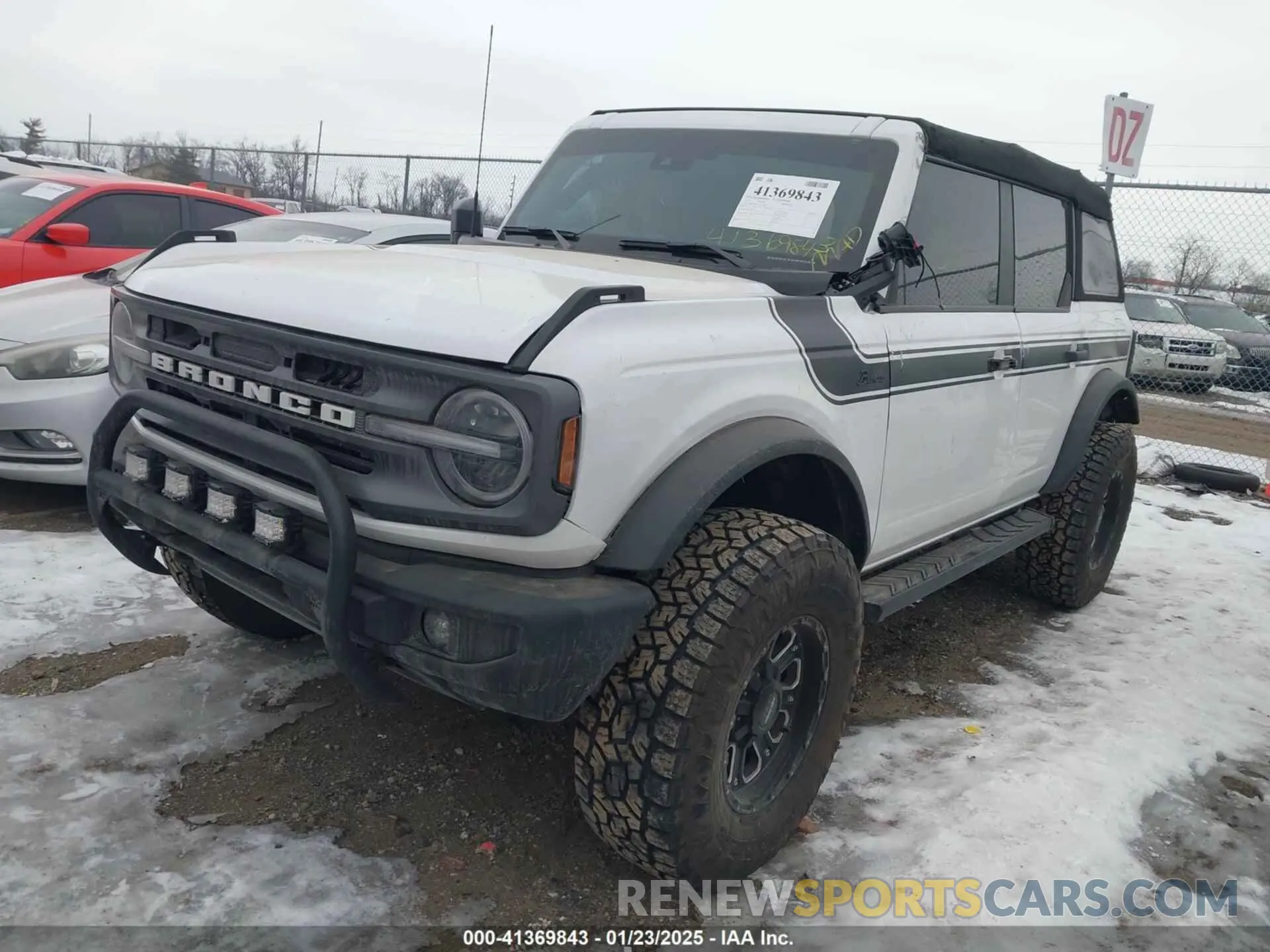 2 Photograph of a damaged car 1FMDE5BH6NLB13987 FORD BRONCO 2022