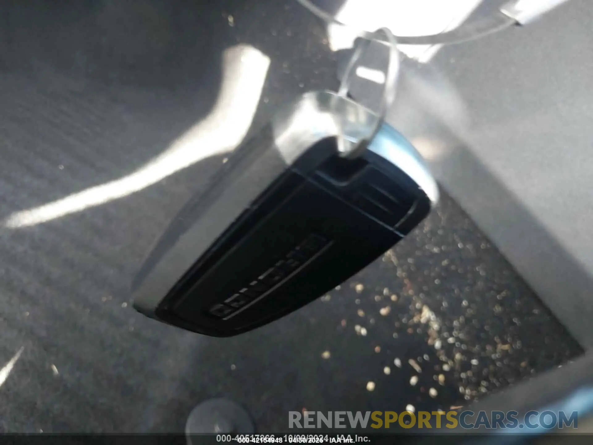 11 Photograph of a damaged car 1FMDE5BH7NLA85634 FORD BRONCO 2022