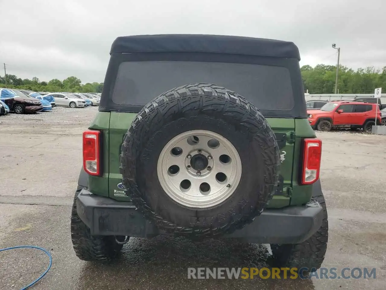 6 Photograph of a damaged car 1FMDE5BH9NLB12610 FORD BRONCO 2022