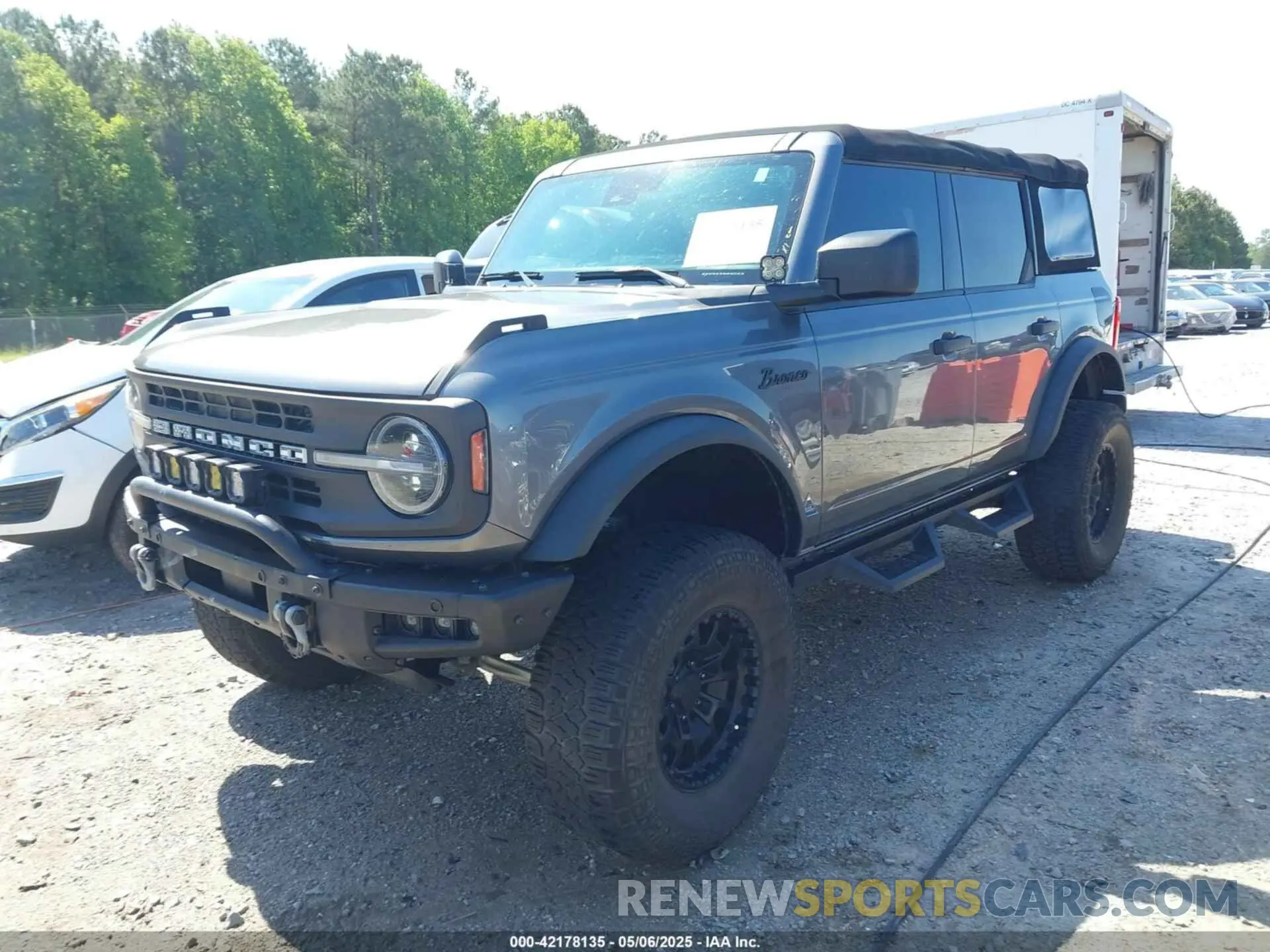 2 Photograph of a damaged car 1FMDE5BH9NLB87372 FORD BRONCO 2022