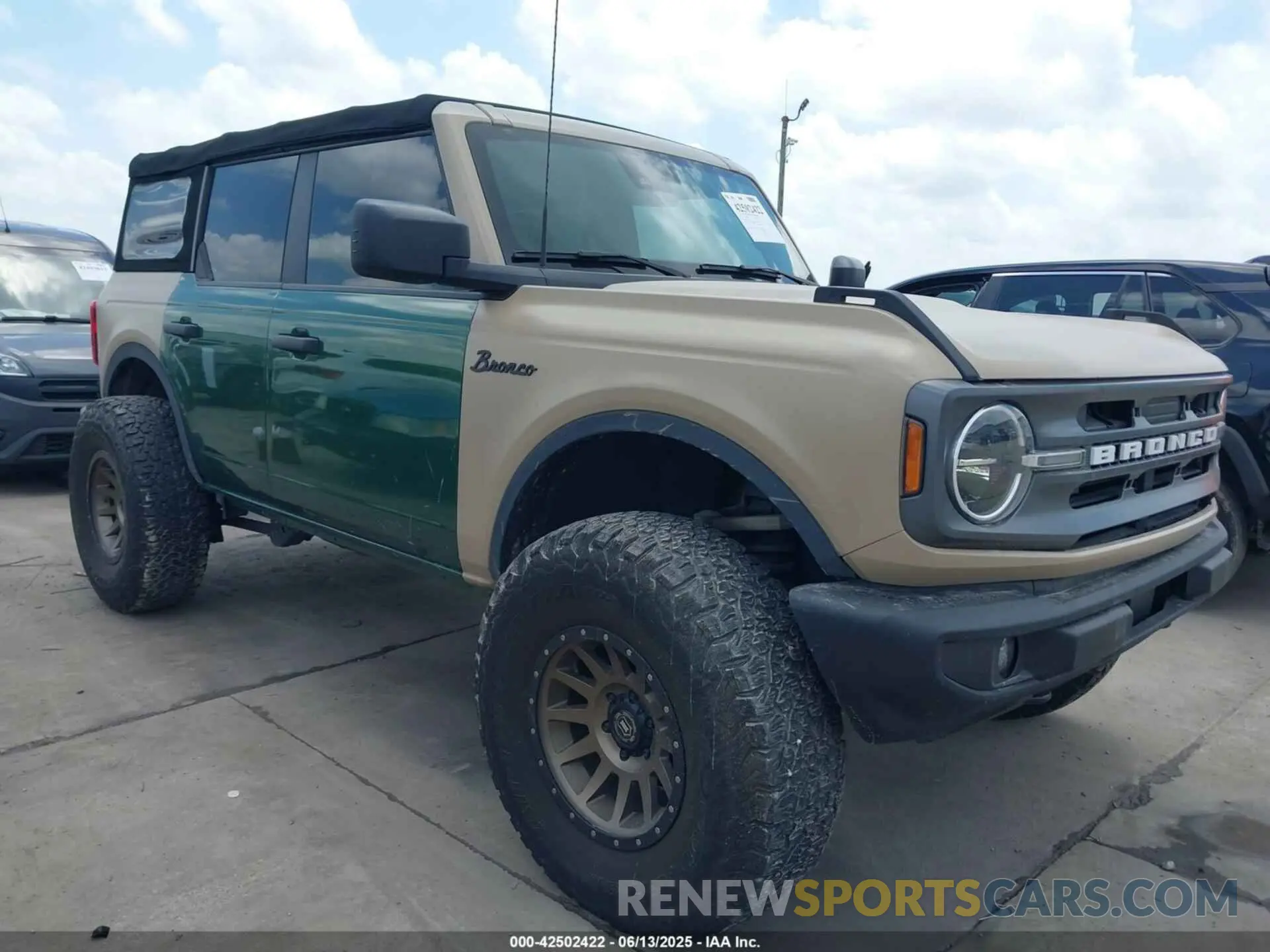 1 Фотография поврежденного автомобиля 1FMDE5BHXNLB83122 FORD BRONCO 2022