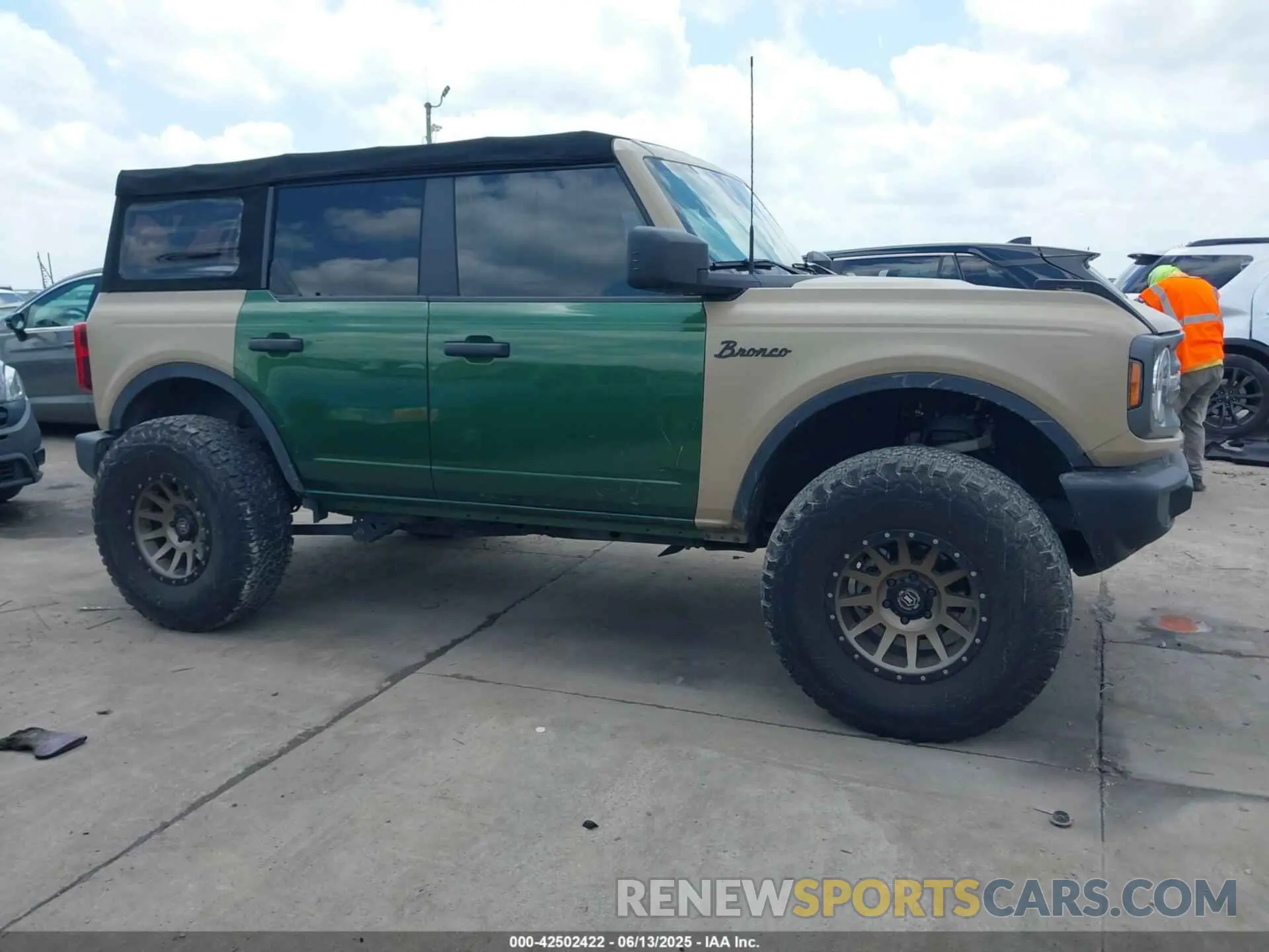 13 Фотография поврежденного автомобиля 1FMDE5BHXNLB83122 FORD BRONCO 2022
