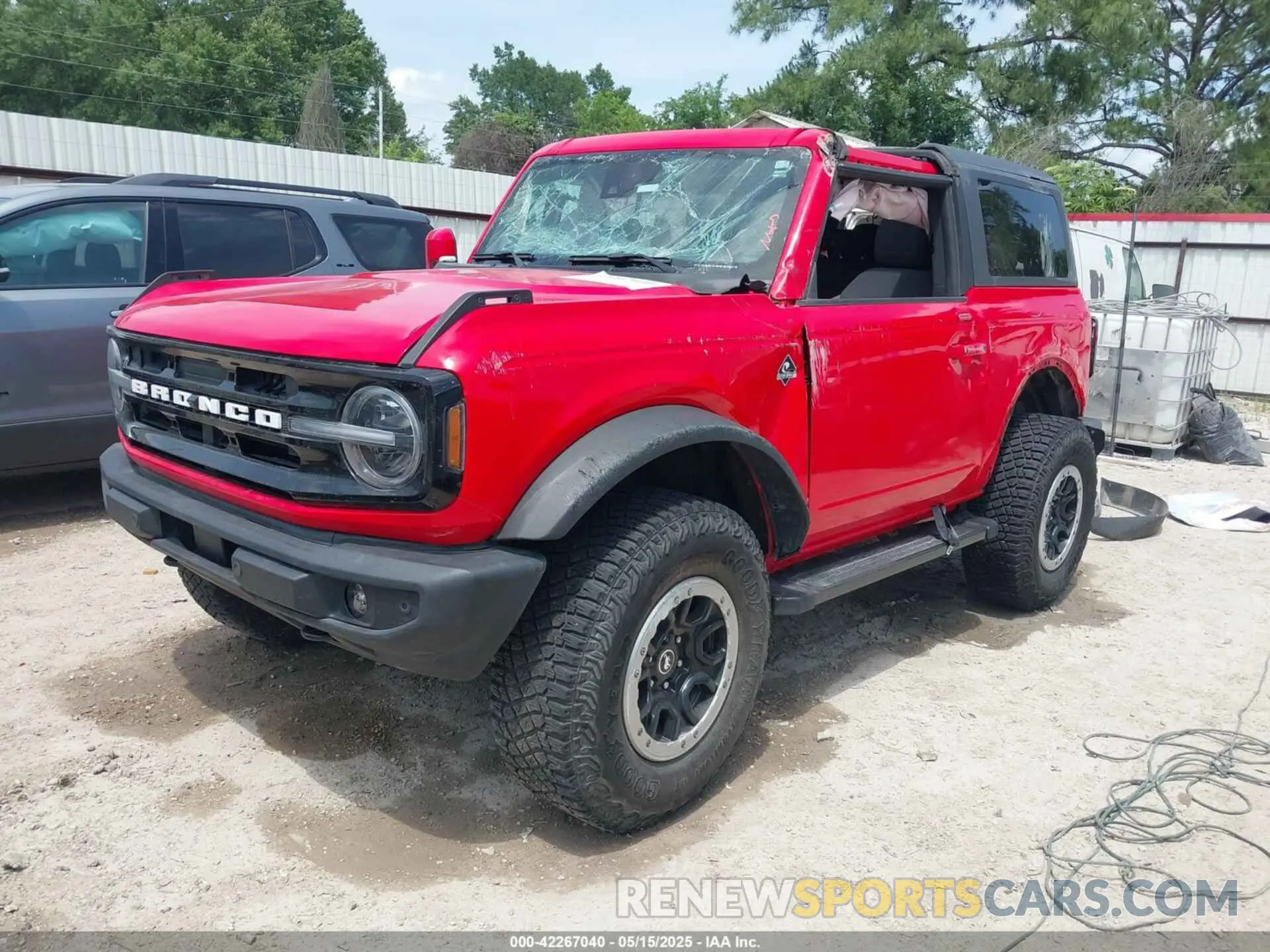 2 Фотография поврежденного автомобиля 1FMDE5CP1NLB84231 FORD BRONCO 2022