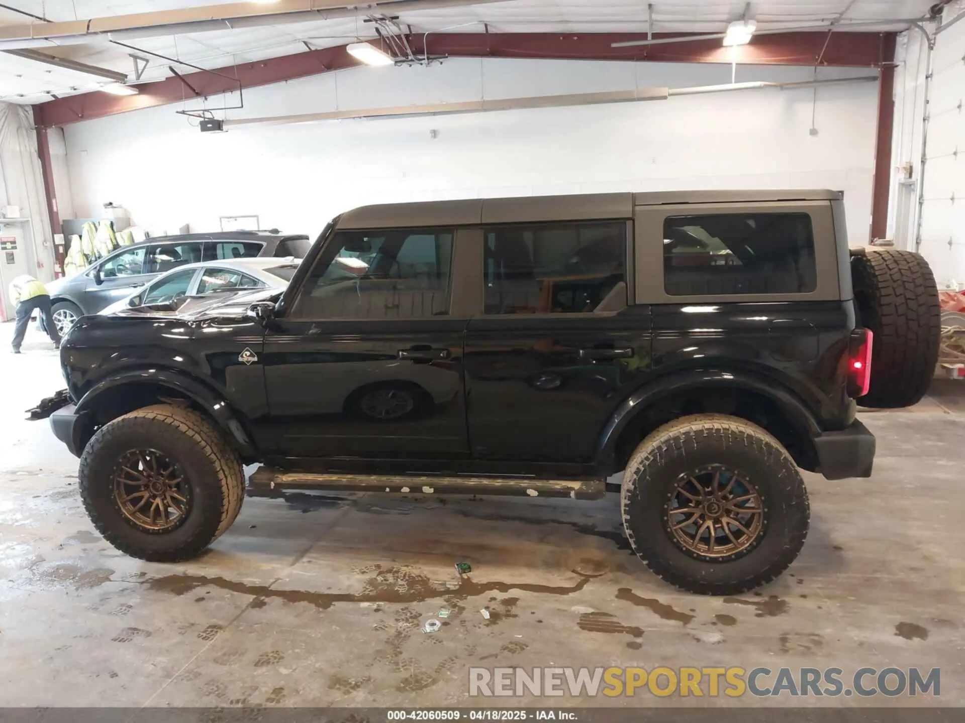 14 Фотография поврежденного автомобиля 1FMDE5DH0NLB06451 FORD BRONCO 2022