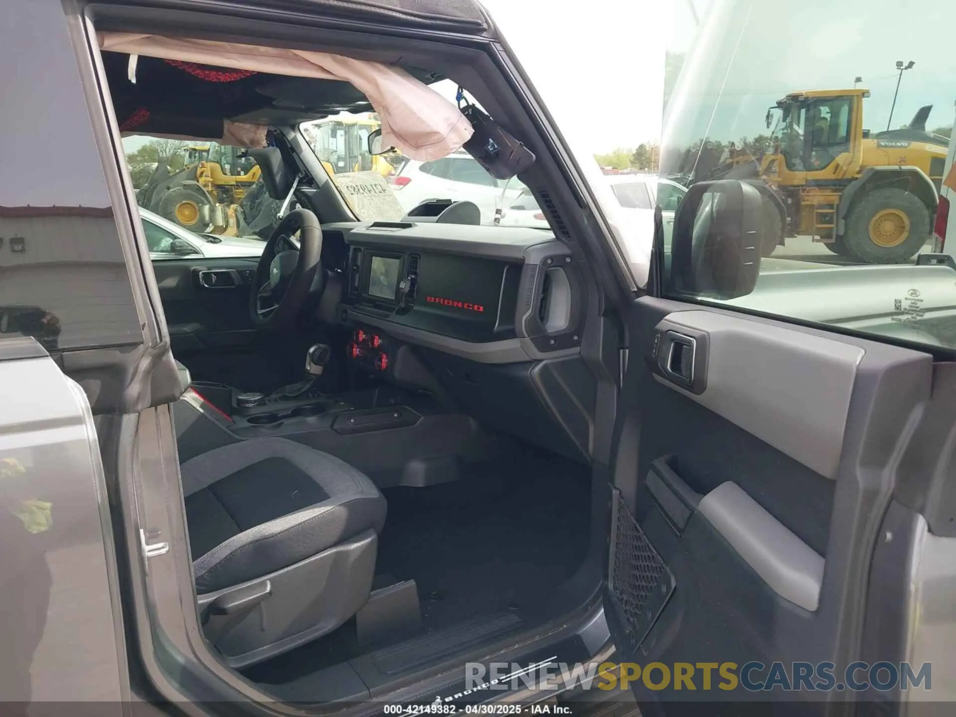 5 Фотография поврежденного автомобиля 1FMDE5DH1NLA75694 FORD BRONCO 2022
