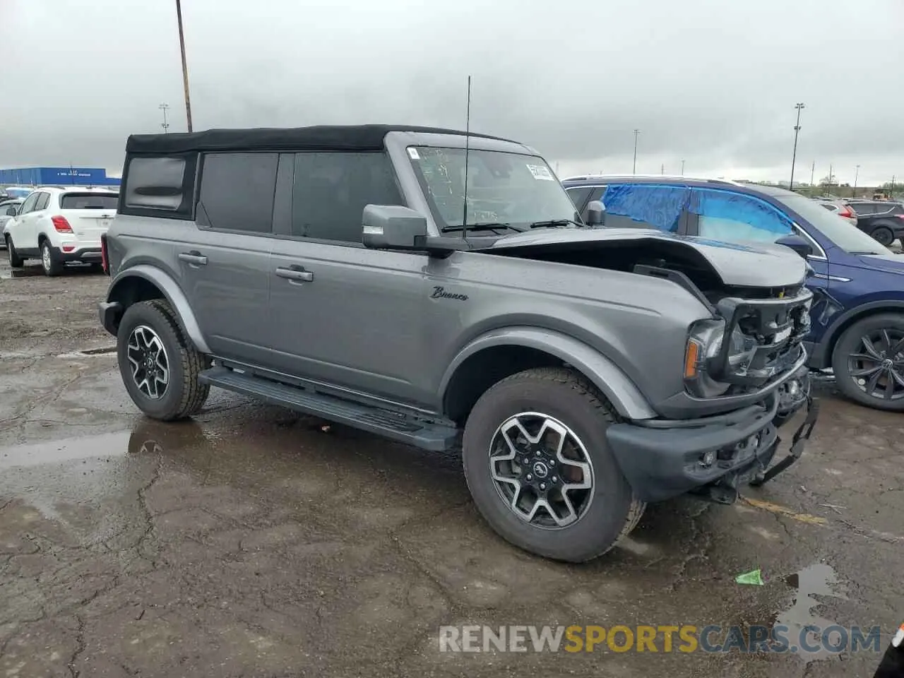 4 Photograph of a damaged car 1FMDE5DH3NLA98846 FORD BRONCO 2022