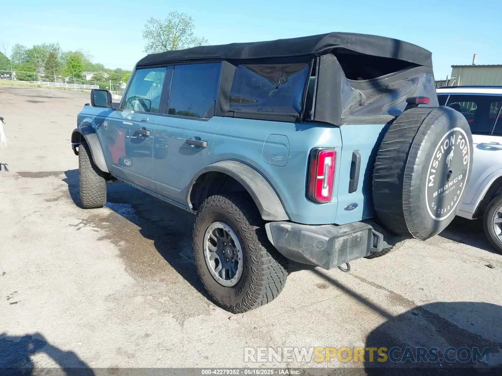 3 Фотография поврежденного автомобиля 1FMDE5DH4NLB82769 FORD BRONCO 2022