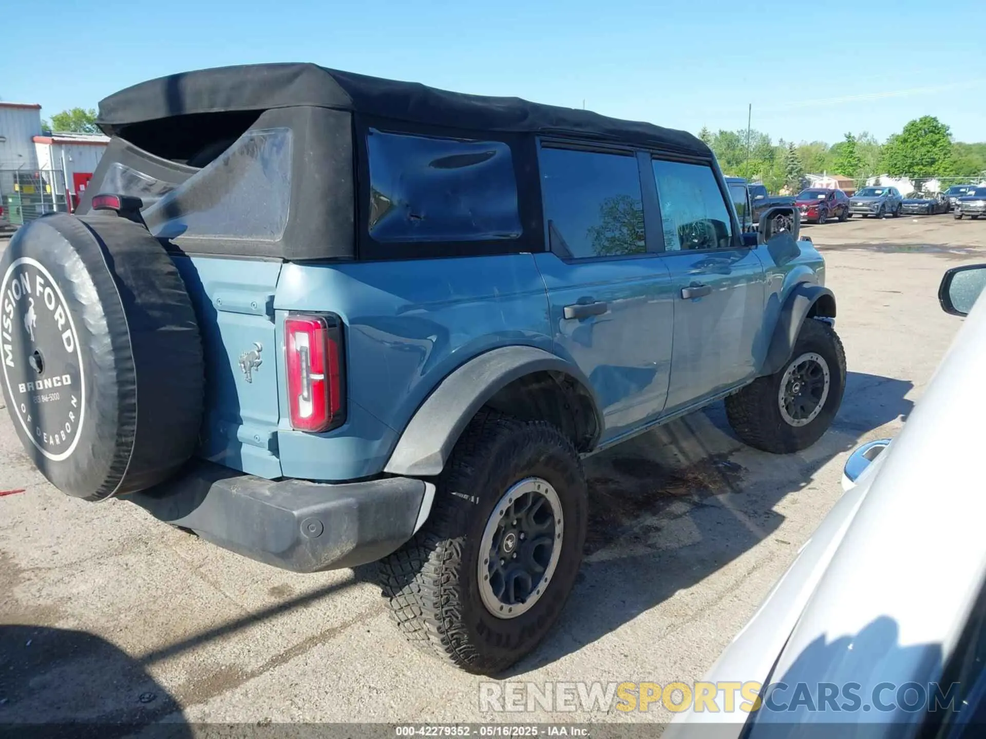 4 Фотография поврежденного автомобиля 1FMDE5DH4NLB82769 FORD BRONCO 2022