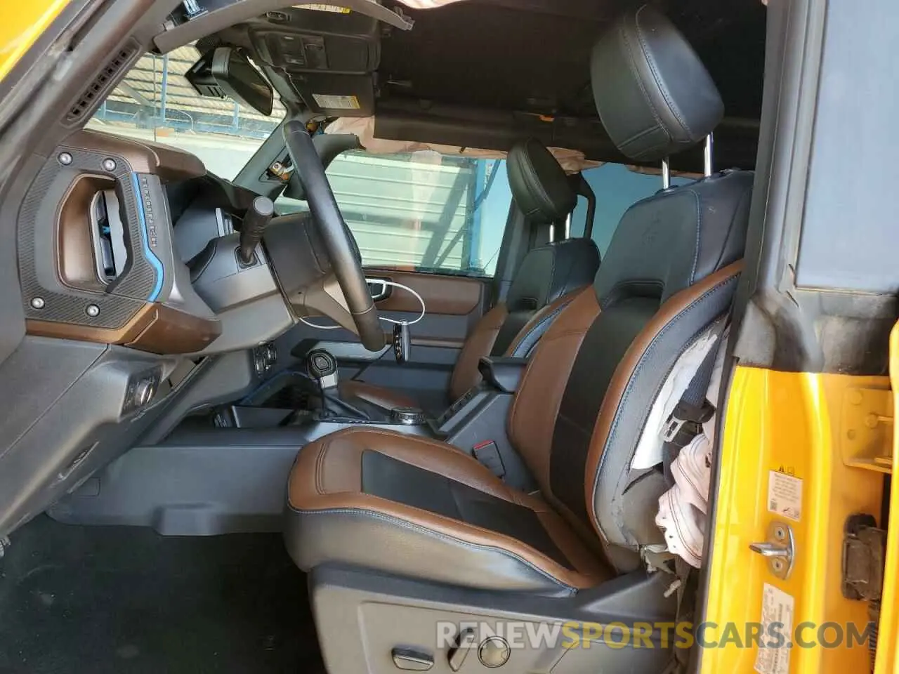 7 Photograph of a damaged car 1FMEE5BP8NLB30916 FORD BRONCO 2022