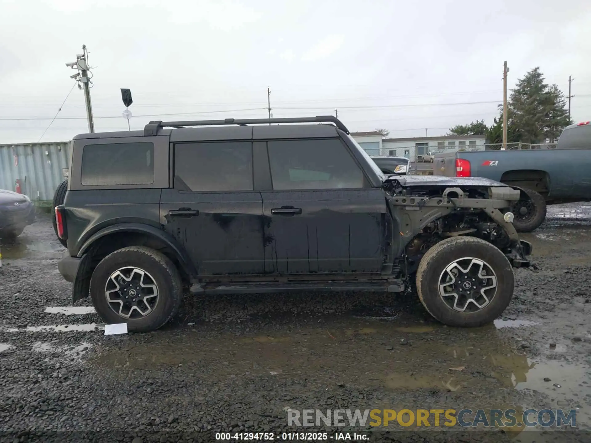 14 Photograph of a damaged car 1FMEE5BP9NLB60734 FORD BRONCO 2022