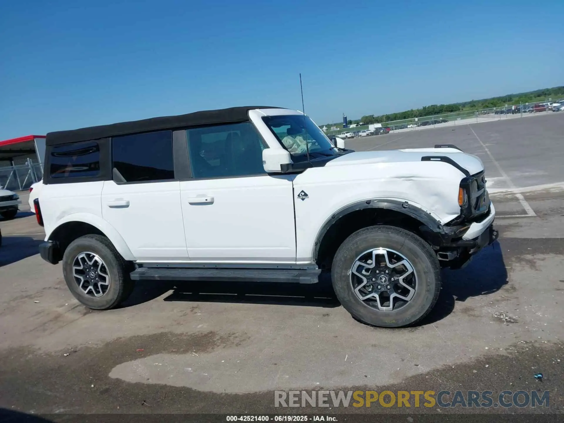 14 Фотография поврежденного автомобиля 1FMEE5BPXNLB21960 FORD BRONCO 2022