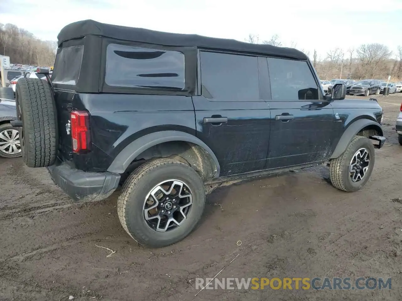 3 Photograph of a damaged car 1FMEE5DH8NLB29609 FORD BRONCO 2022